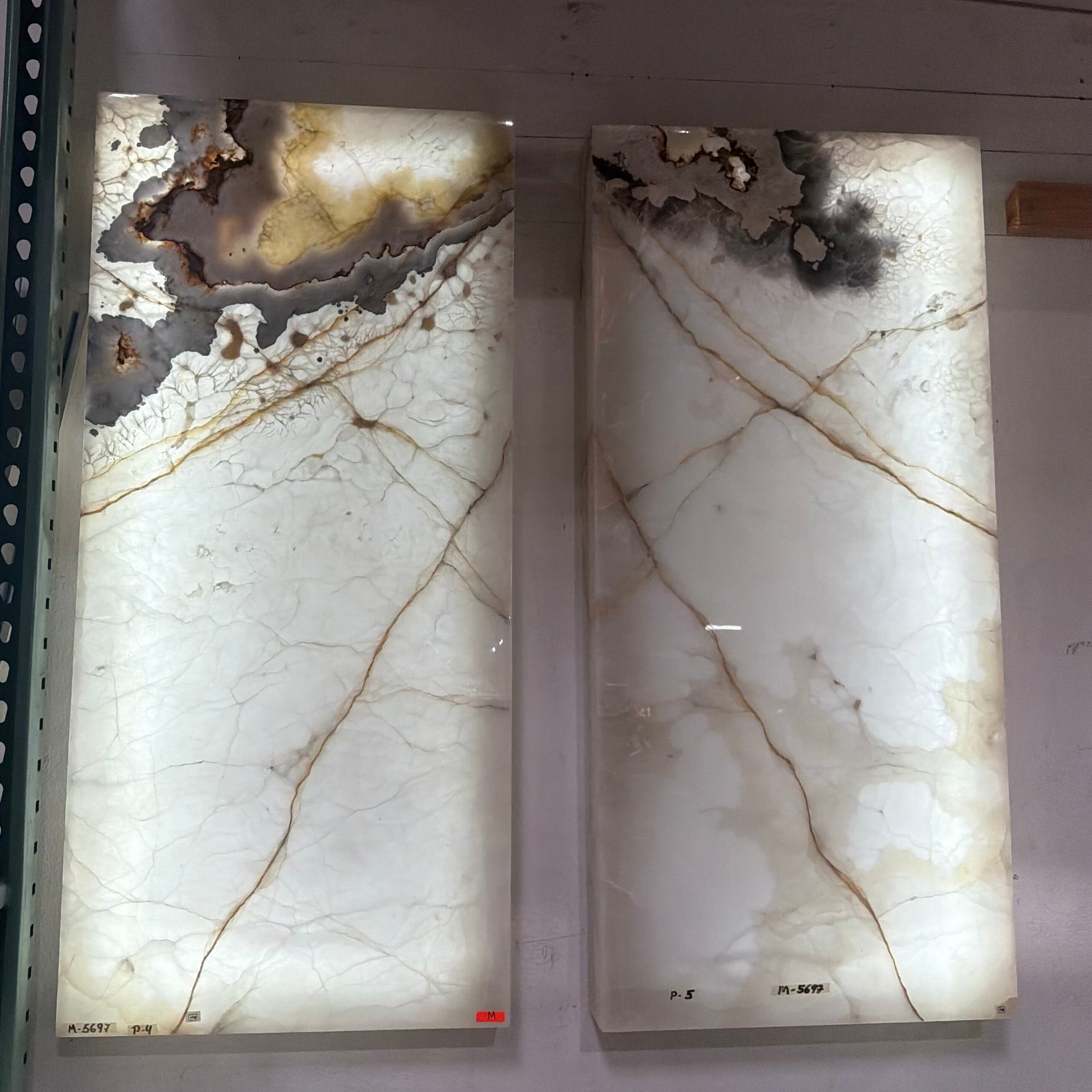 Nacar Onyx Light Wall Panel Set - 50" x 23"