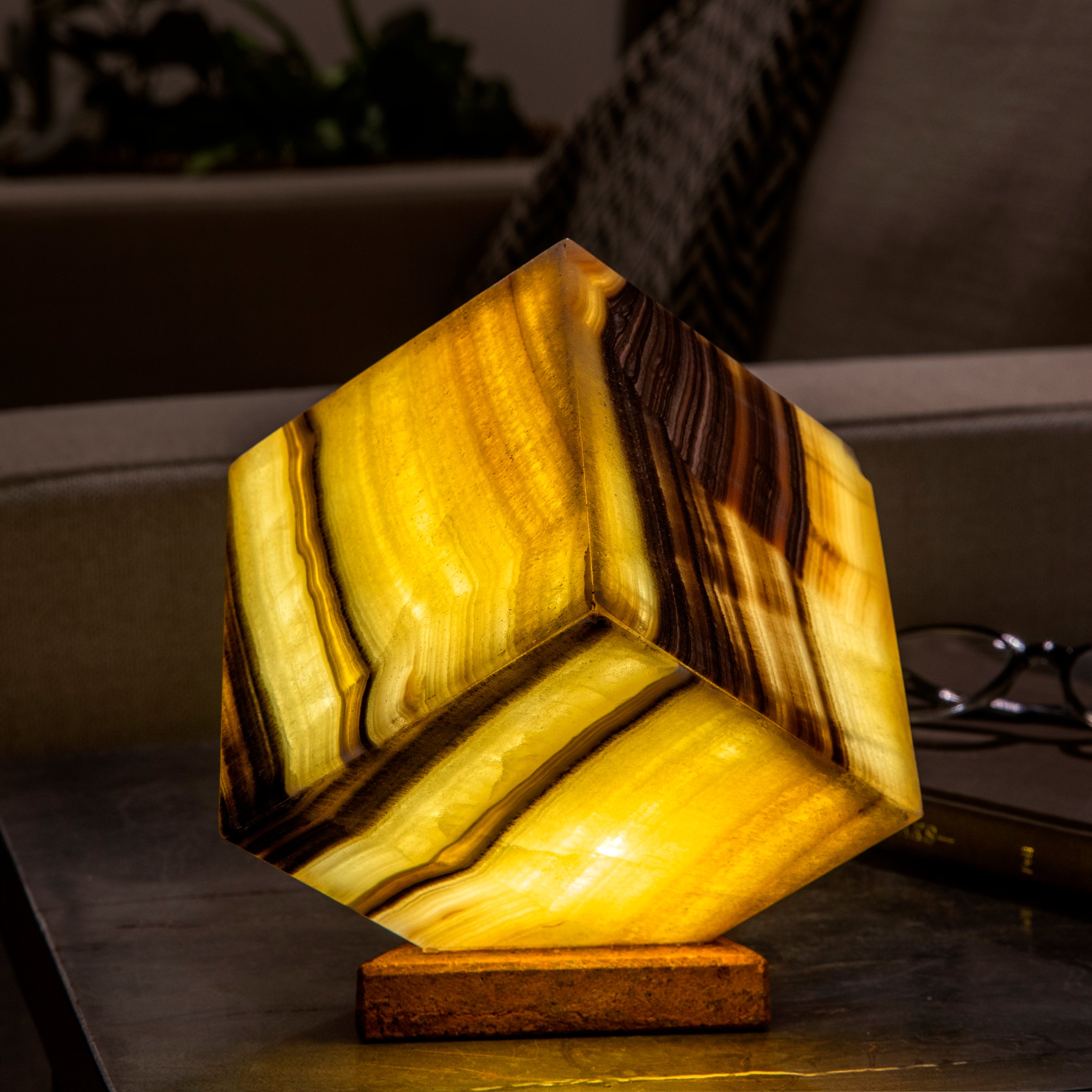 Onyx Light Cube from Mexico - 8.5"