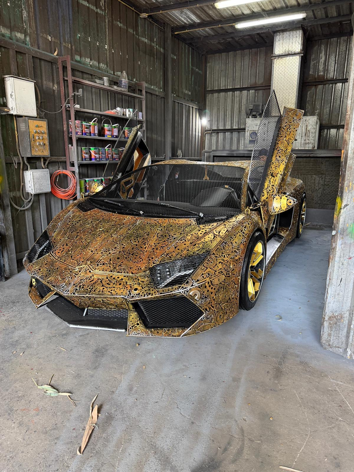 Lamborghini Inspired Recycled Metal Sculpture 1,000kgs - 500cm