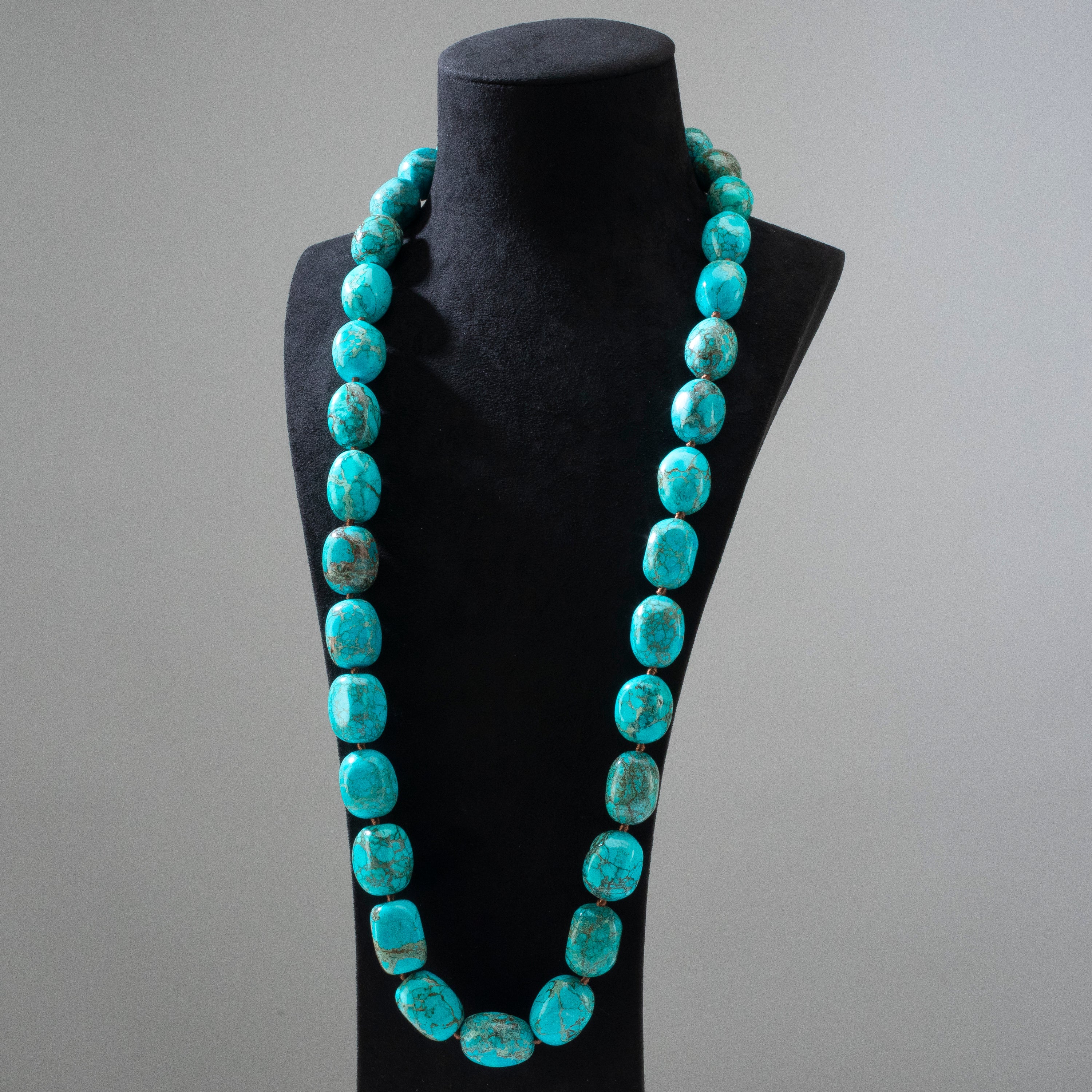 King Howlite Turquoise 25 mm Beads 37 in Necklace