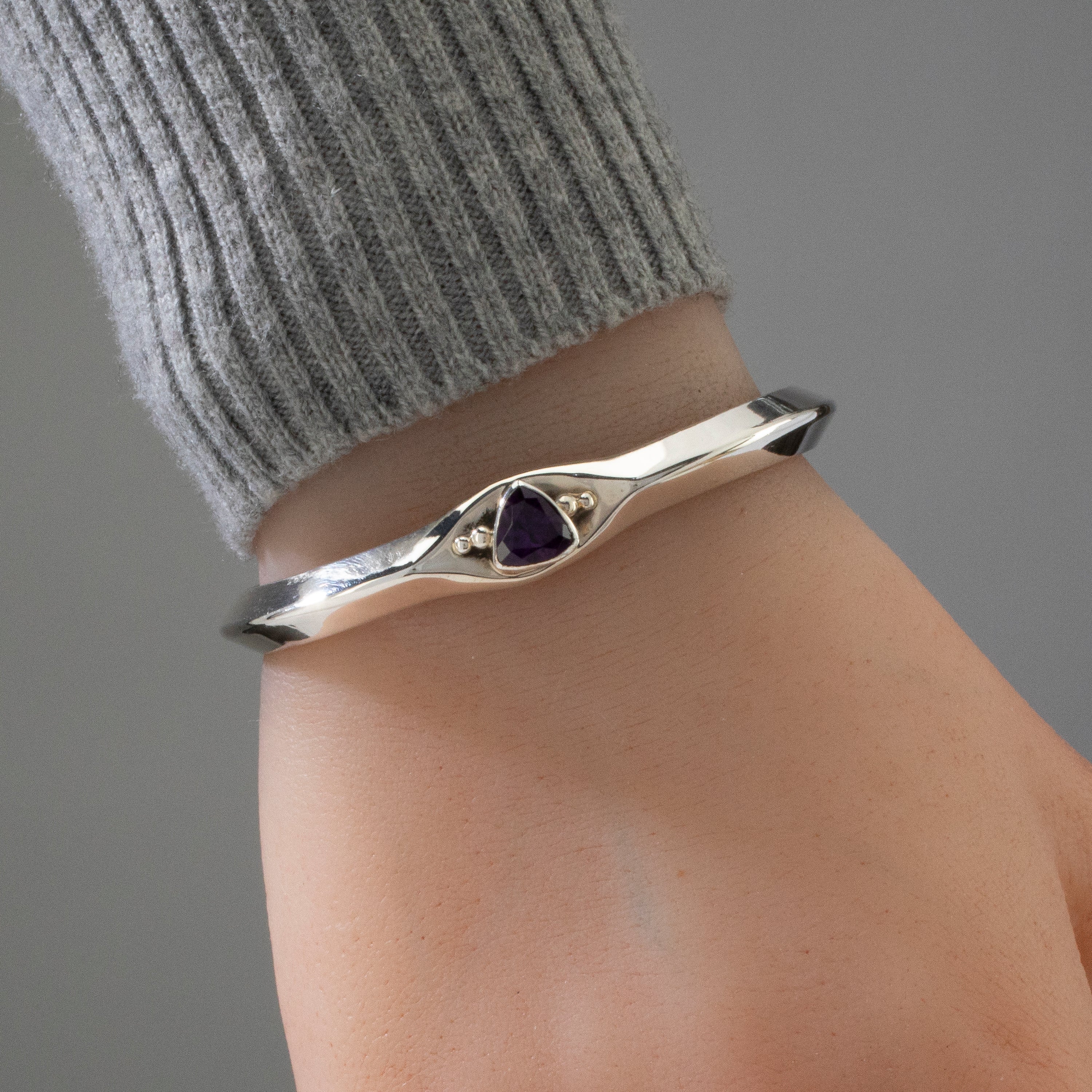 Russell Sam Amethyst Triangular Navajo USA Native American Made 925 Sterling Silver Cuff