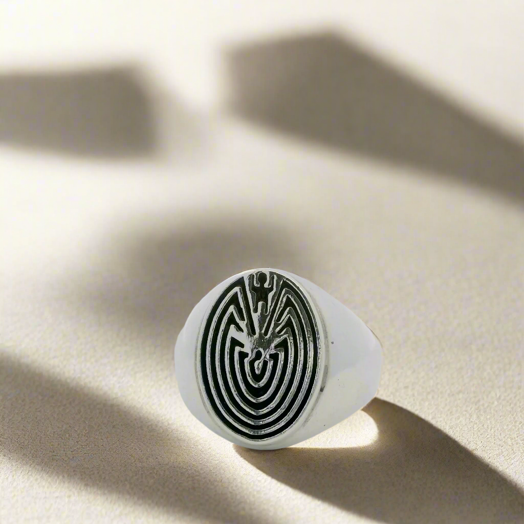 Man in Maze Hopi USA Native American Made 925 Sterling Silver Ring