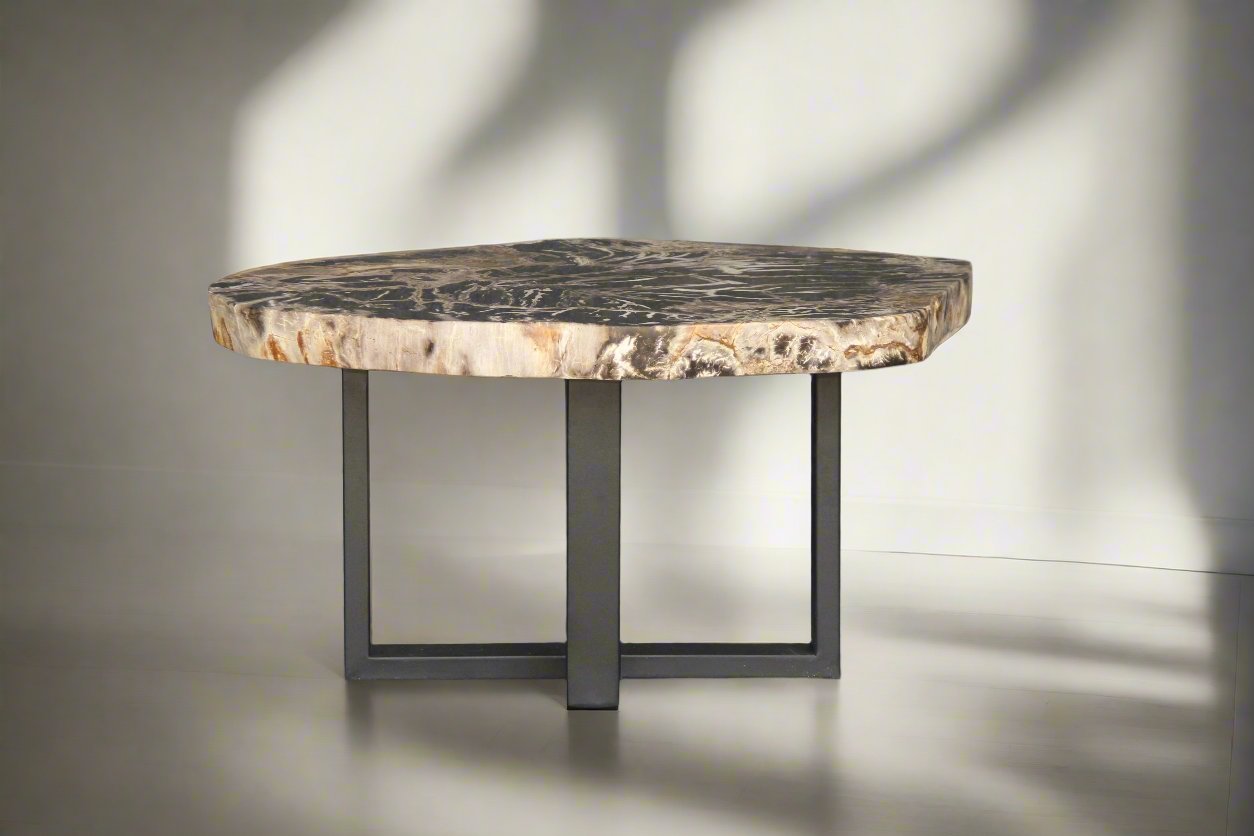 Petrified Wood Round Coffee 34" / 106 lbs