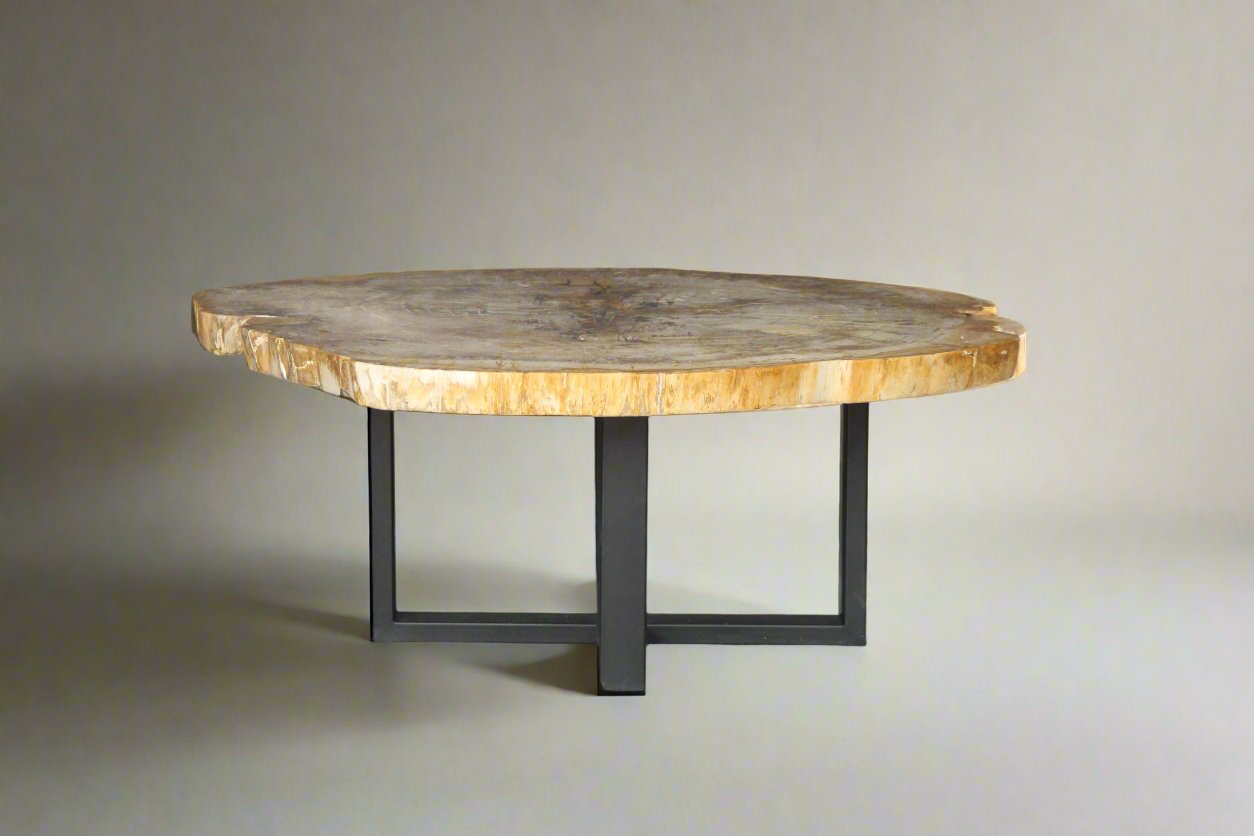 Petrified Wood Round Coffee 43" / 202 lbs