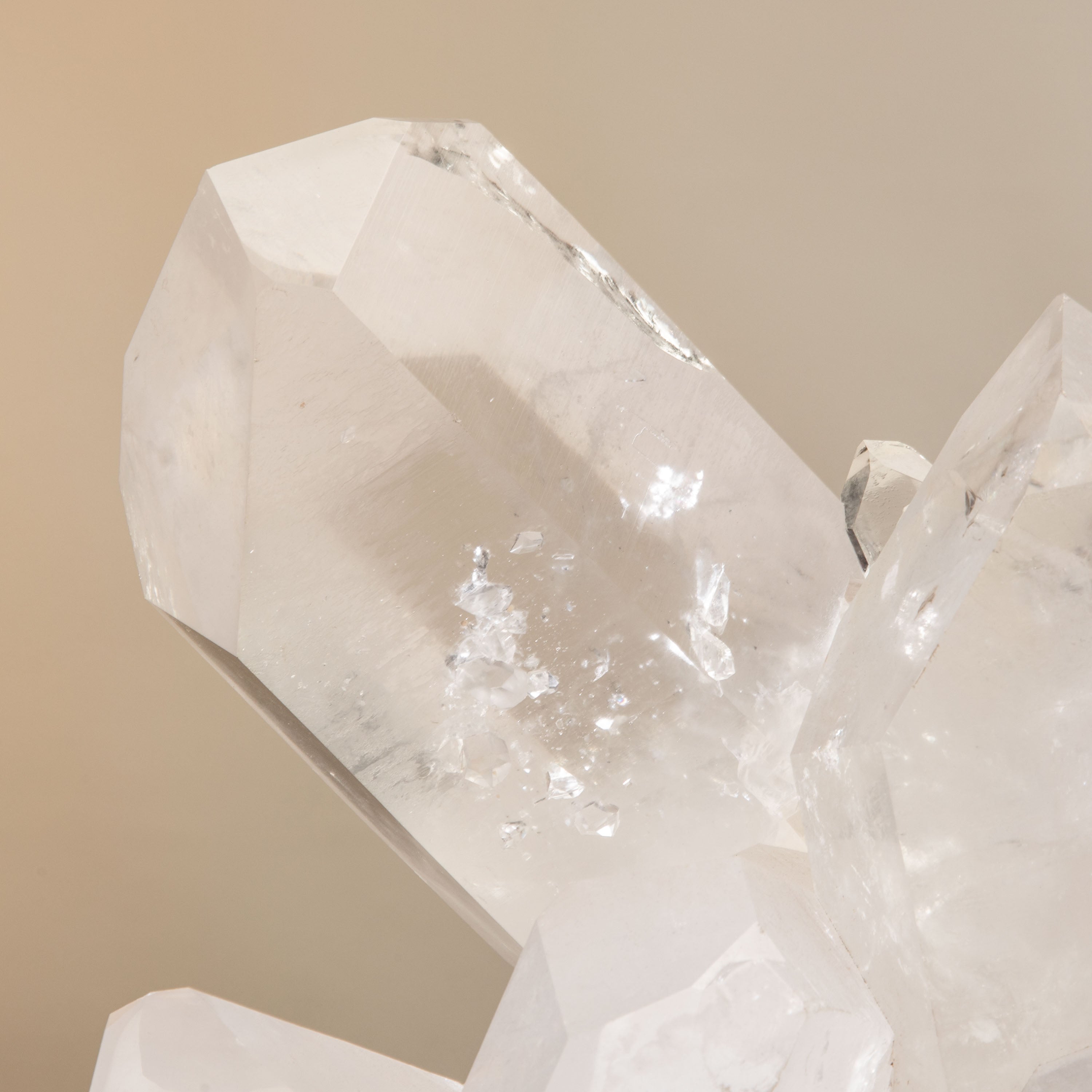 Natural Clear Quartz Cluster Specimen 20" / 141 bs