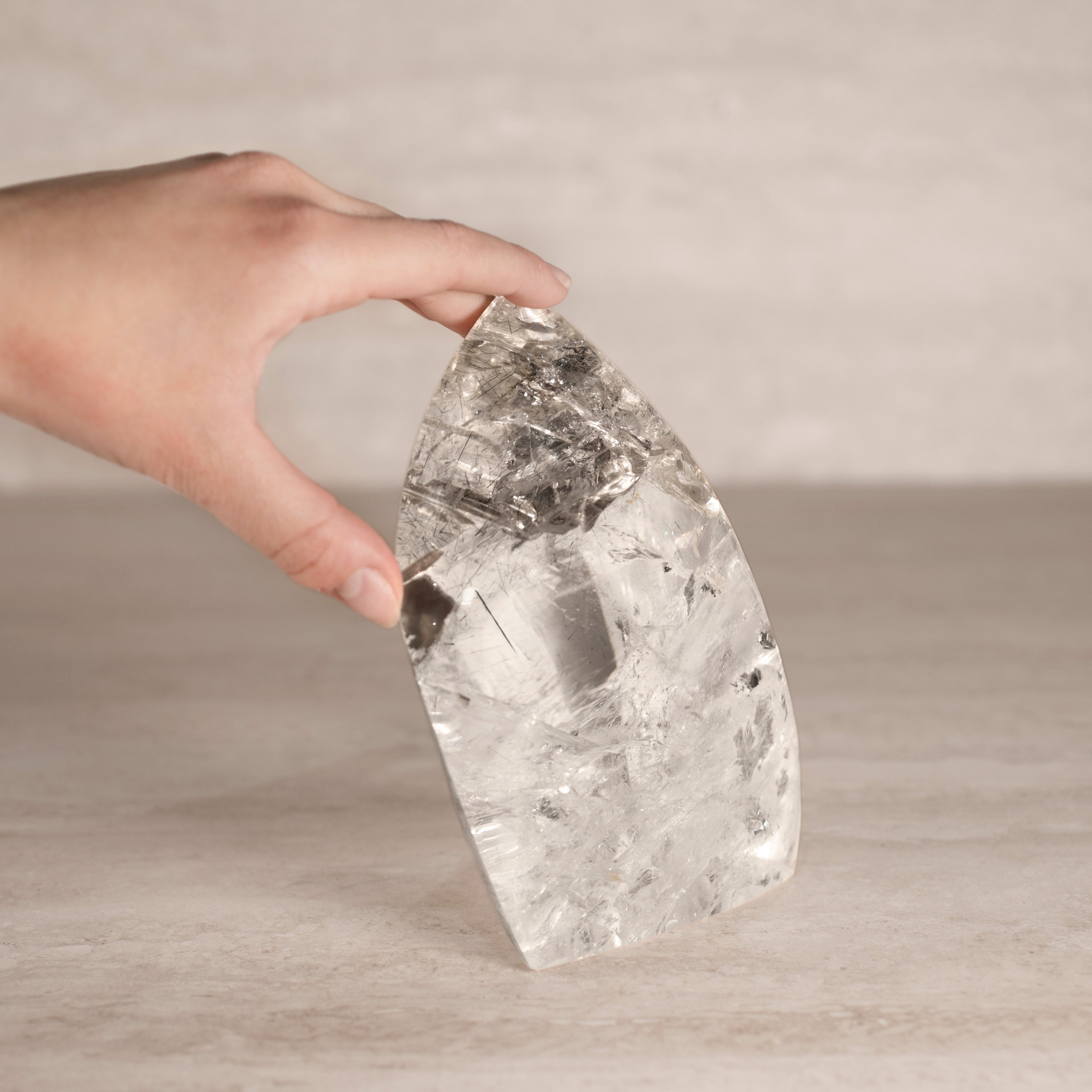 KALIFANO Rutilated Quartz Natural Brazilian Rutilated Quartz Specimen - 6.25" / 1,640 g RTQ10000.001