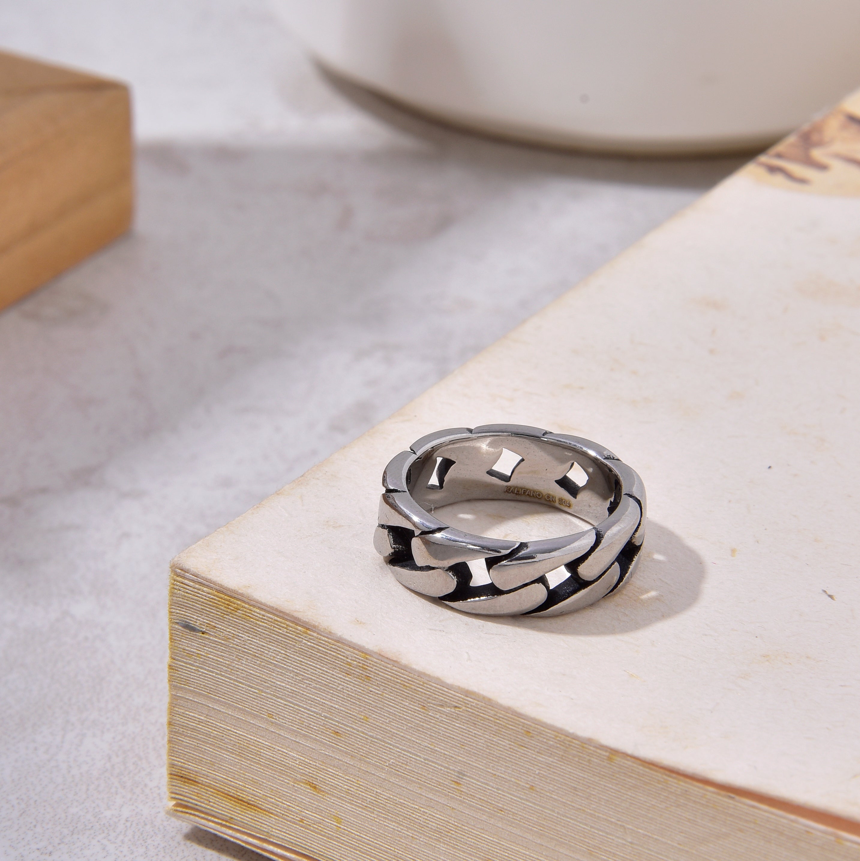 Silver Chain Steel Hearts Ring