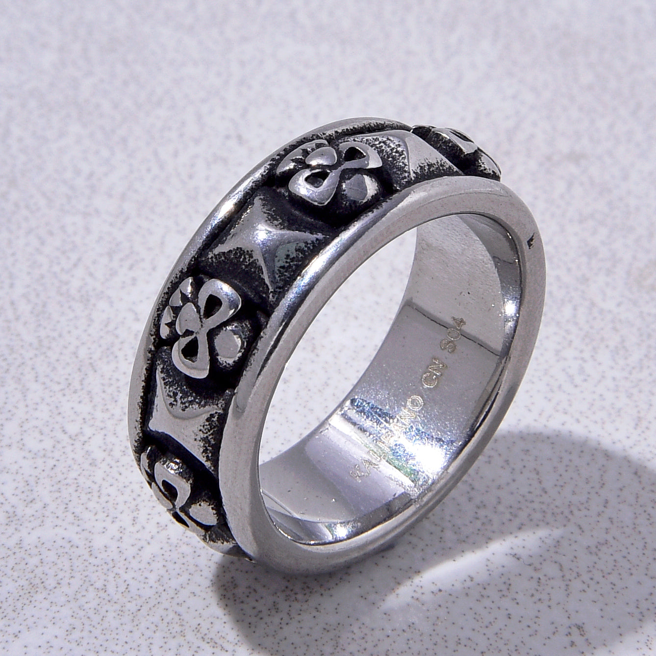 Silver Punk Skull Steel Hearts Ring