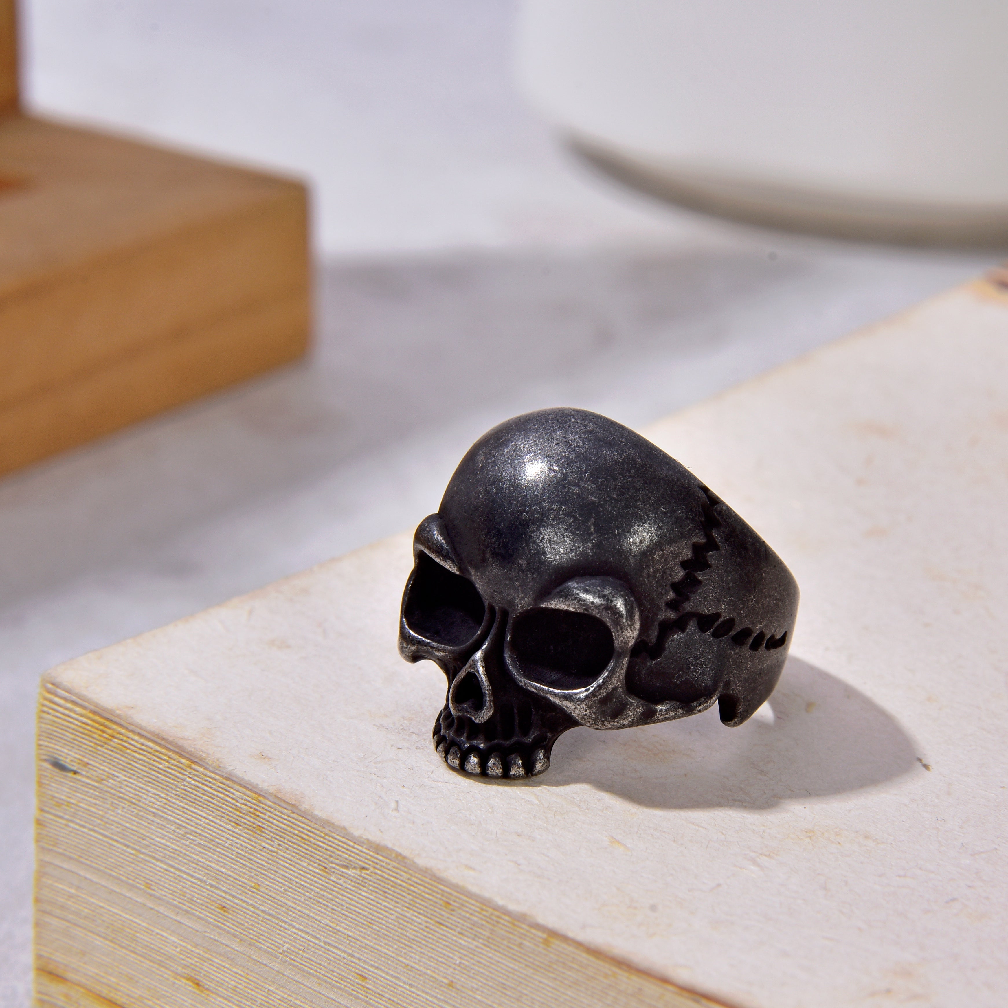 Black Classic Cast Skull Steel Hearts Ring