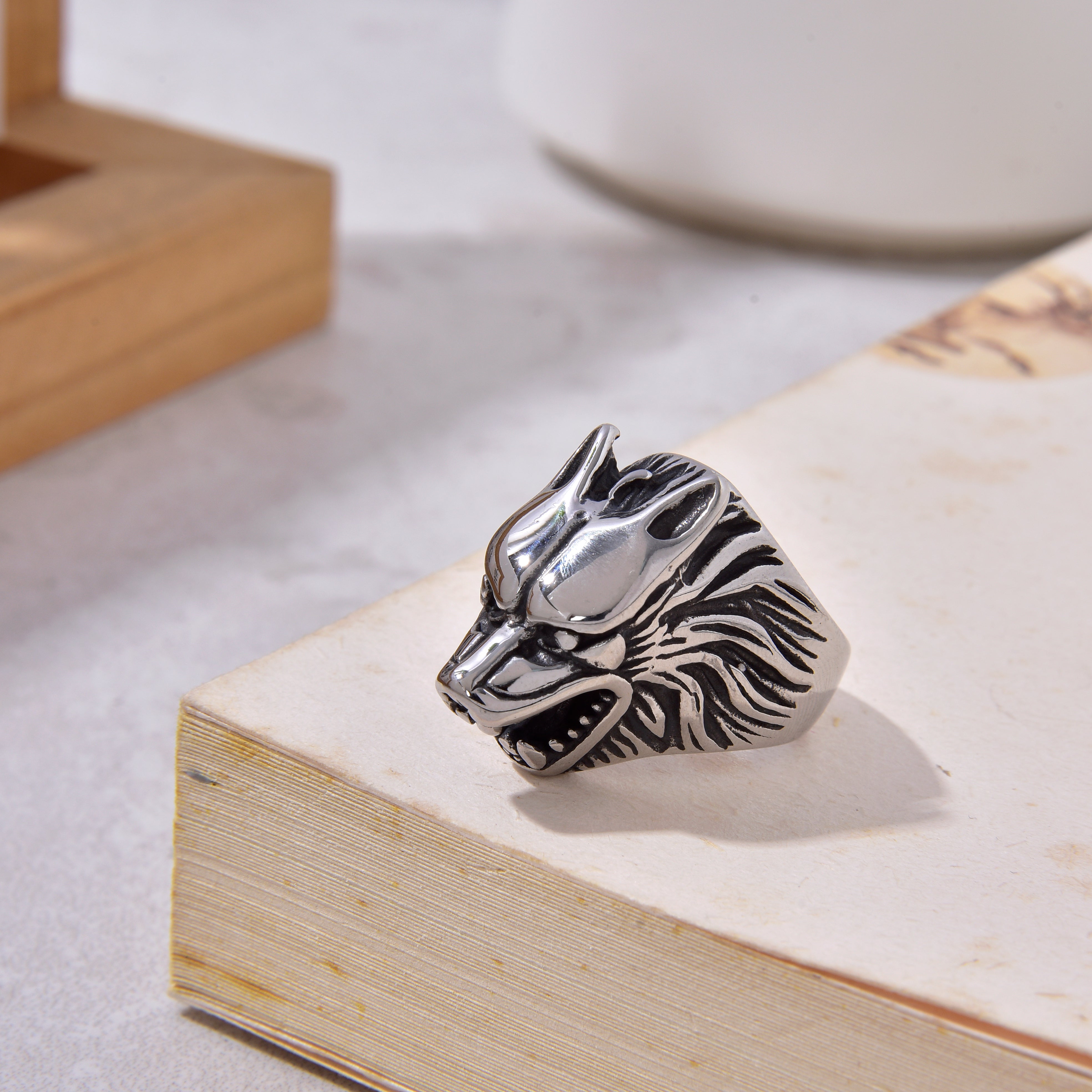 Silver Wolf Head Steel Hearts Ring