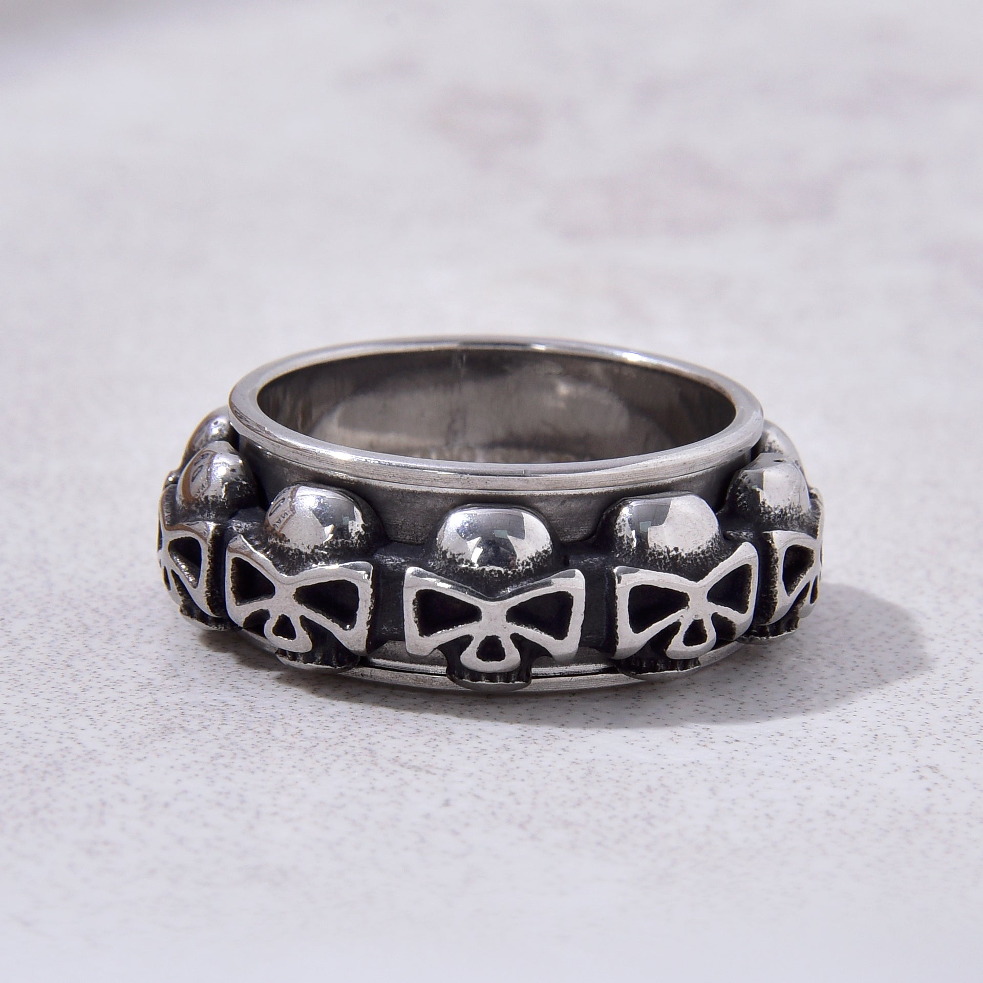 Silver Rotatable Skull Steel Hearts Ring