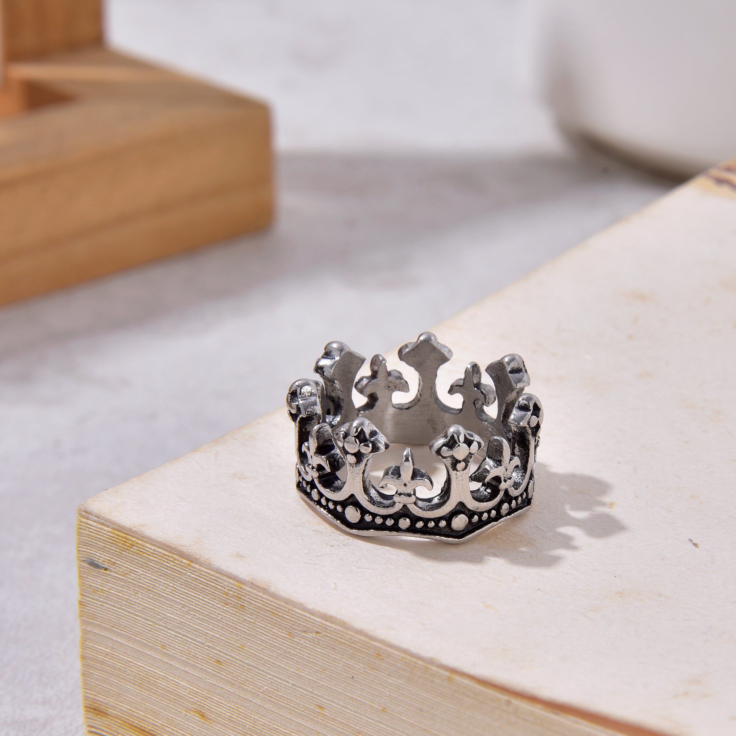 Silver Crown Steel Hearts Ring