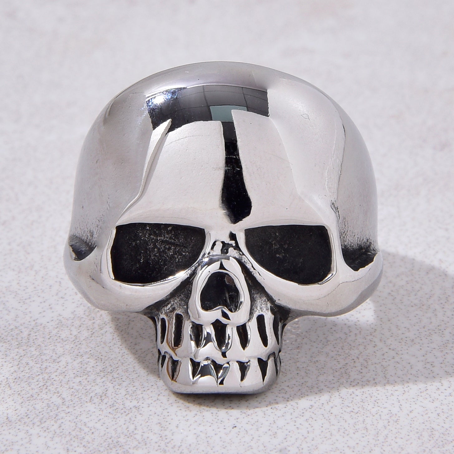 Silver Skull Steel Hearts Ring