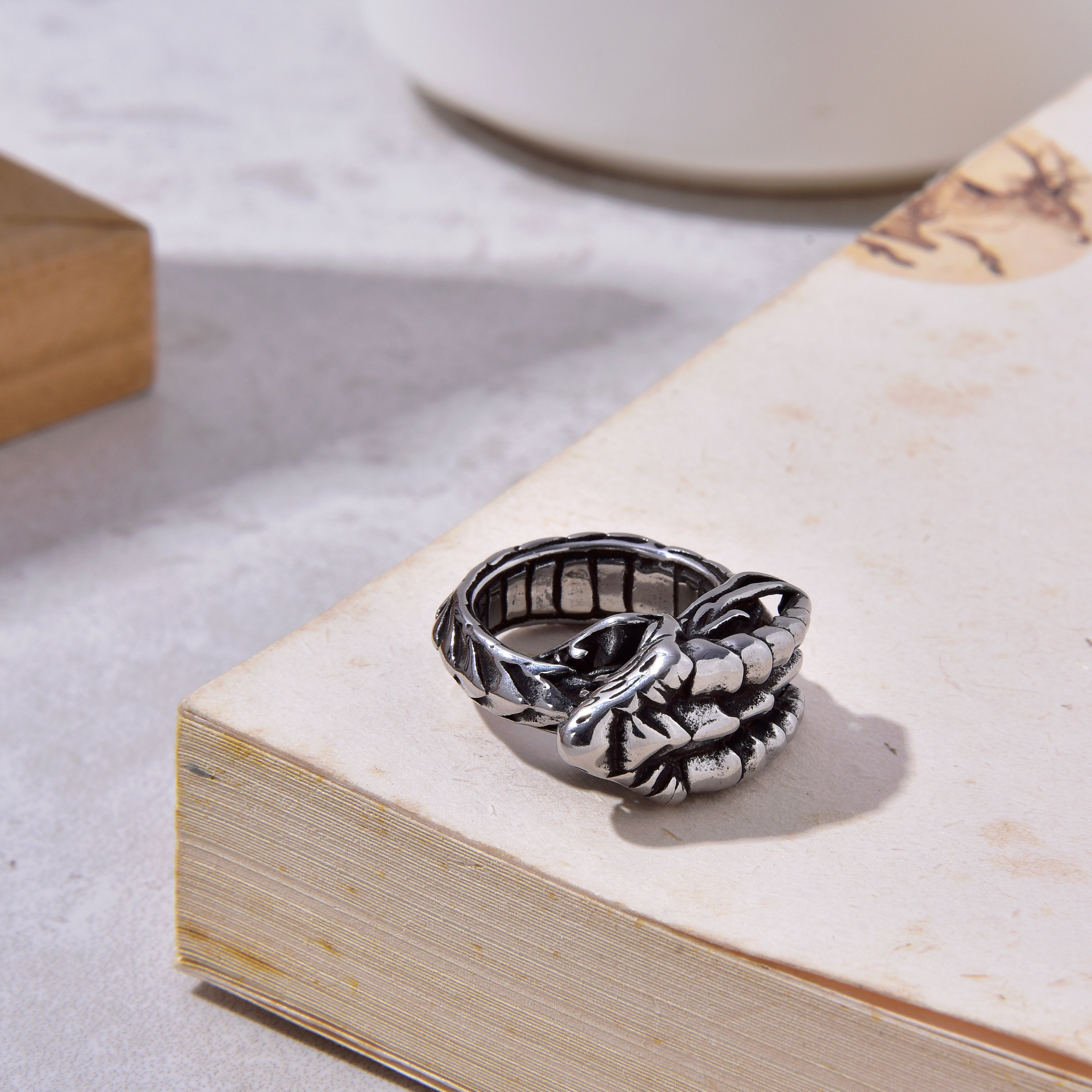 Silver Flood Dragon Steel Hearts Ring