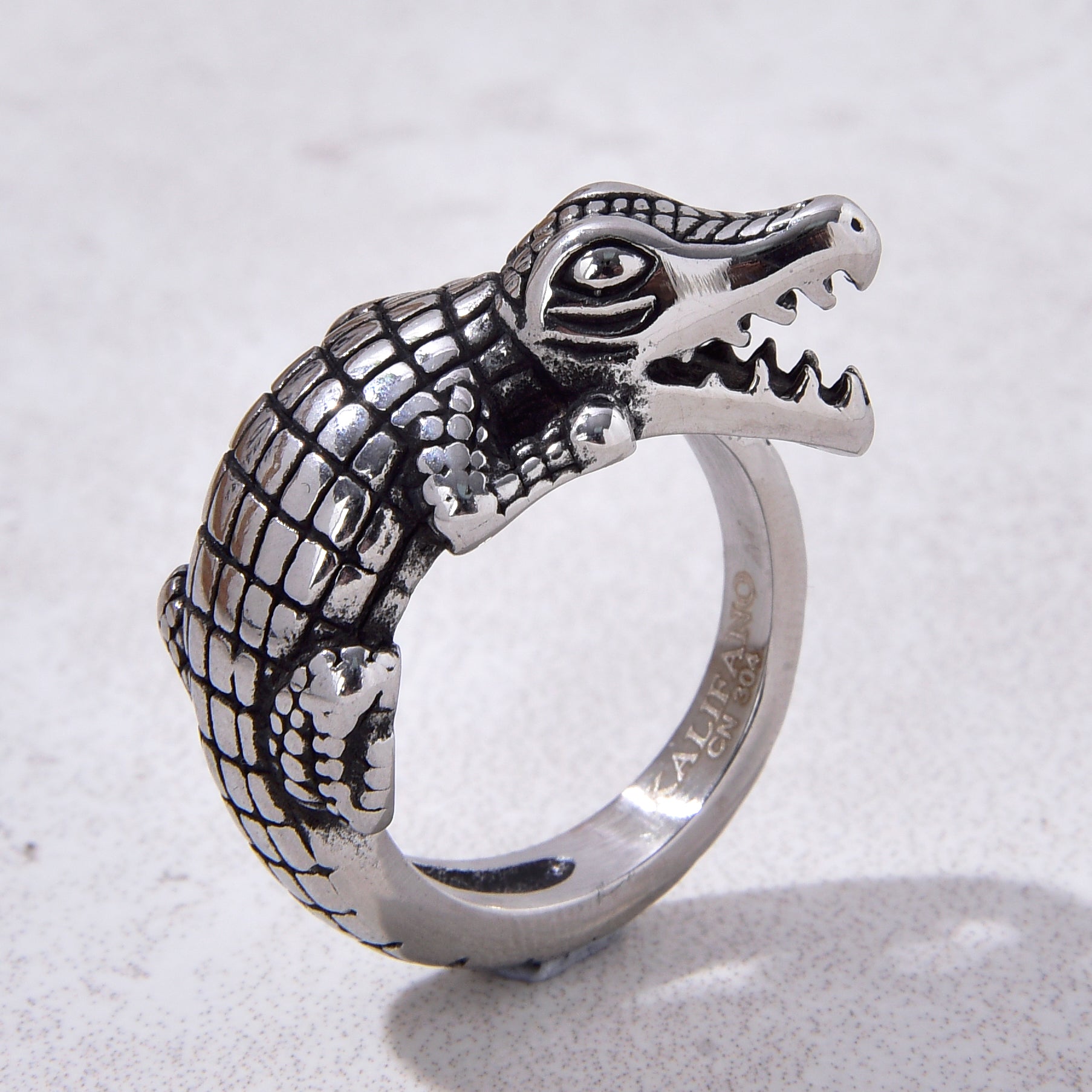 Silver Crocodile Steel Hearts Ring