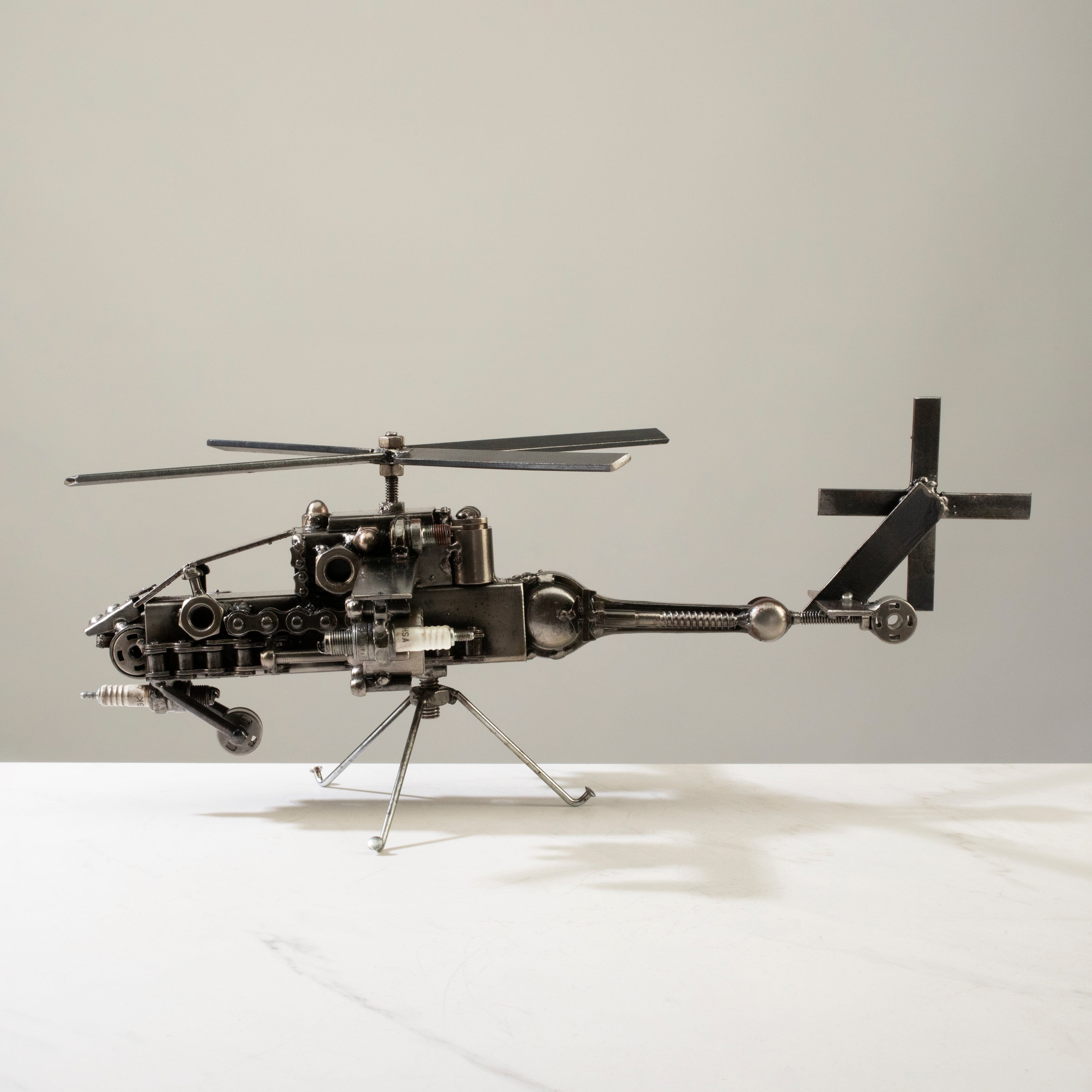 Alexander Kalifano Recycled Metal Art Apache Helicopter Recycled Metal Sculpture RMS-700AP-N