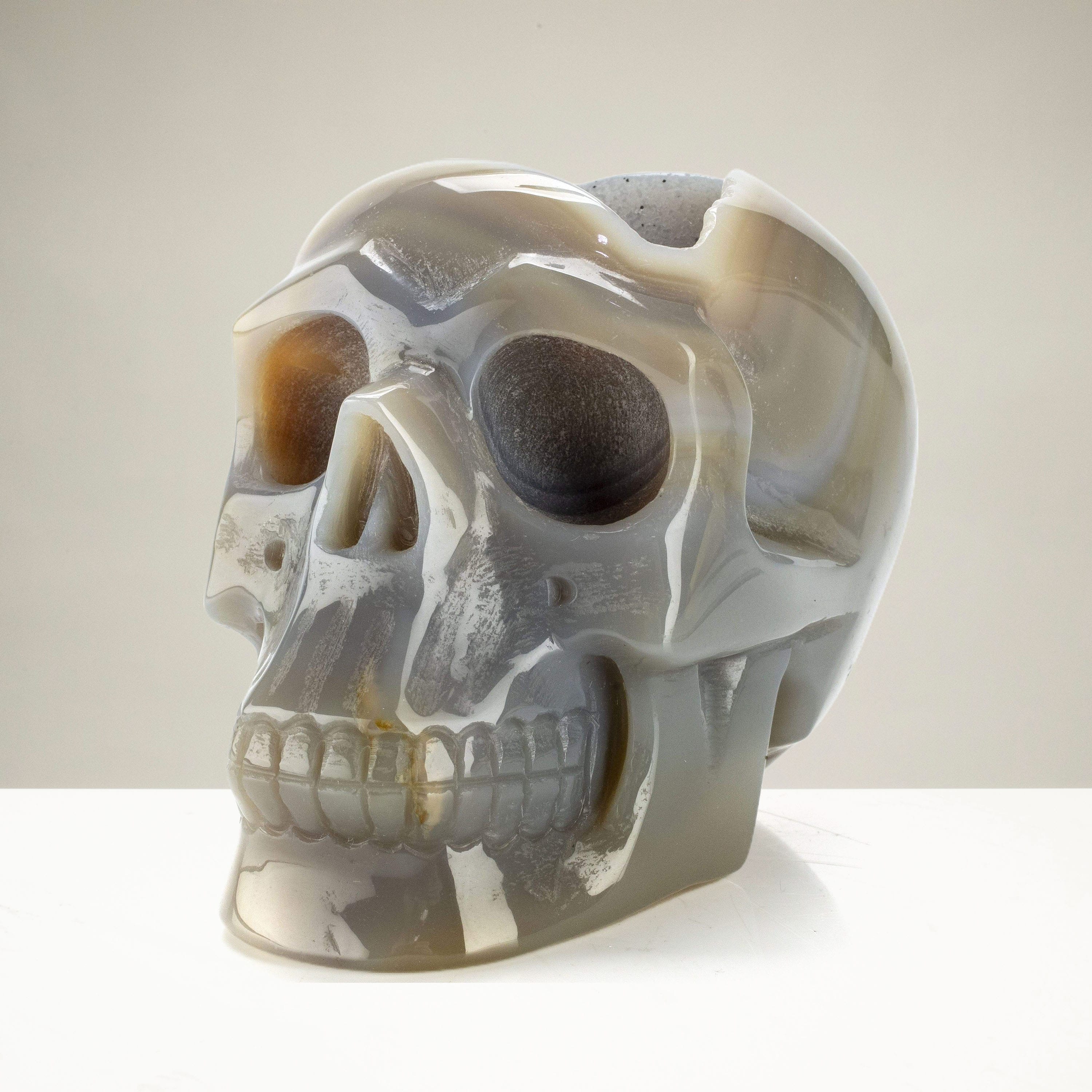 Kalifano Agate Natural Hand Carved Brazilian Druzy Agate Skull - 4 in. / 725 grams SK3400.002