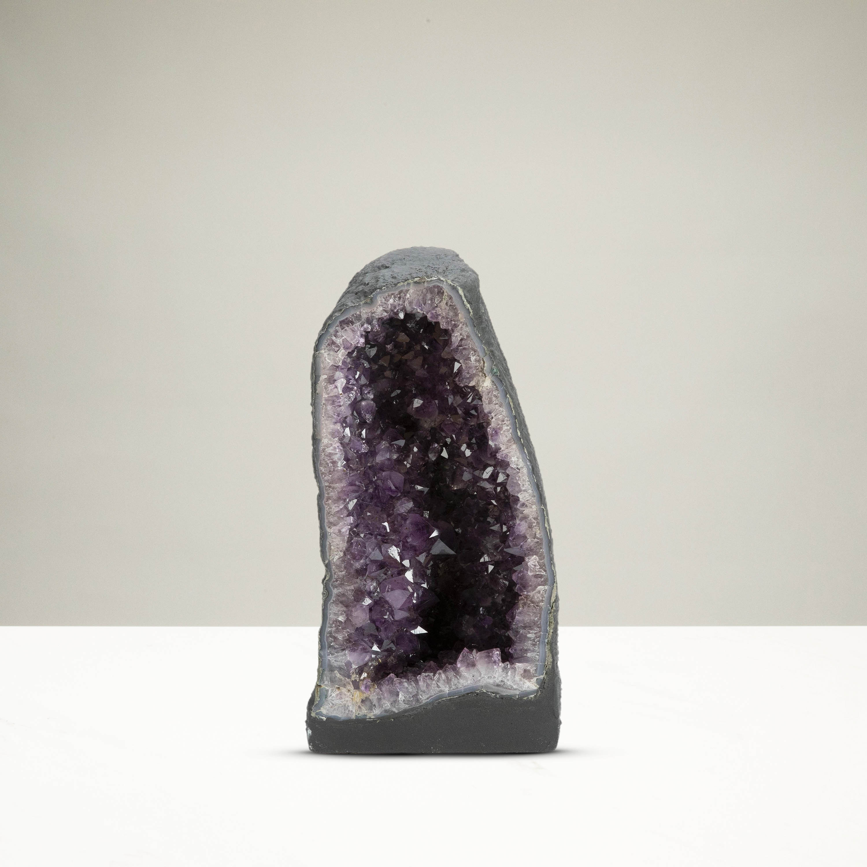 Kalifano Amethyst Amethyst Geode Cathedral - 16" / 35 lbs BAG5600.002