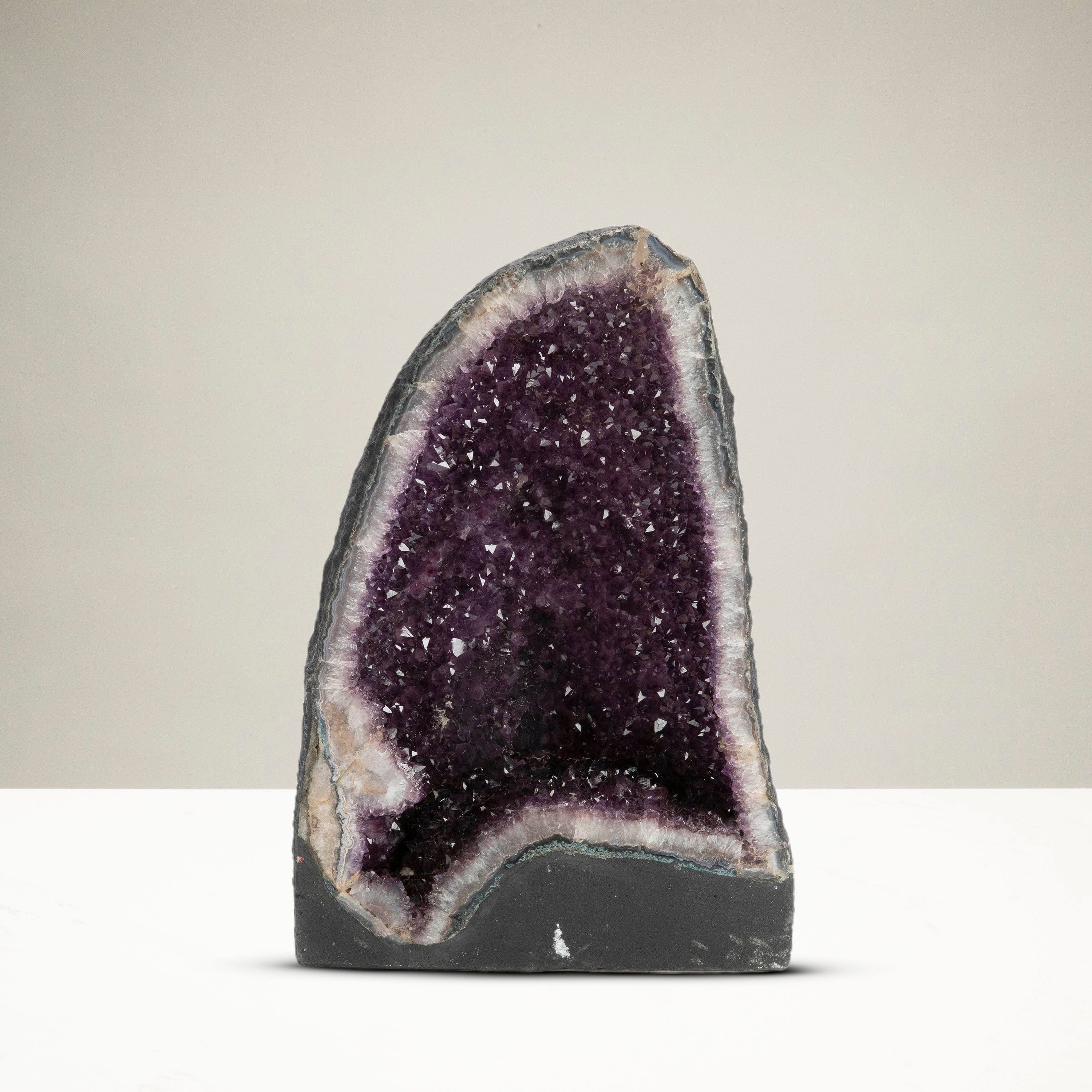 Kalifano Amethyst Amethyst Geode Cathedral - 19" / 67 lbs BAG9000.007