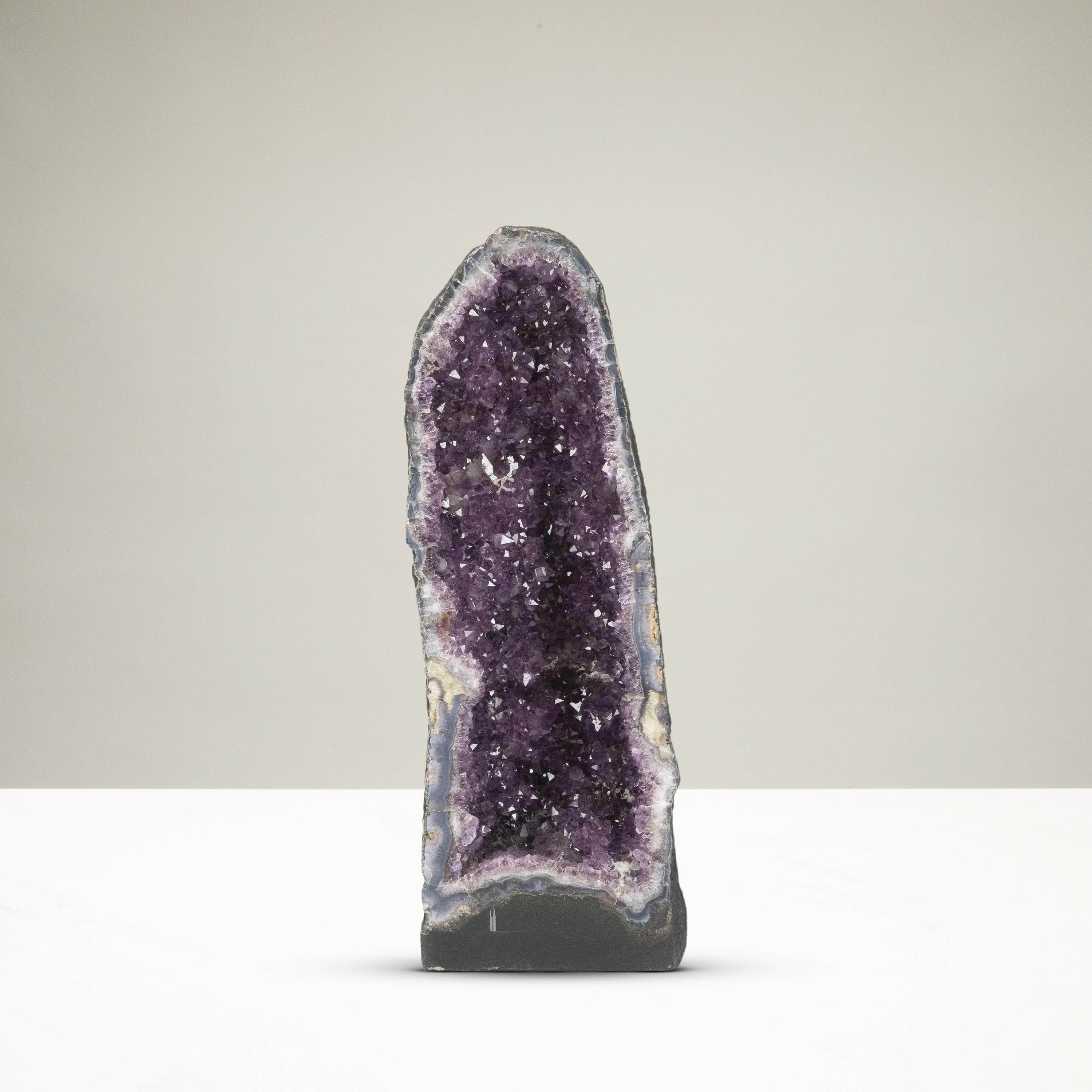 Kalifano Amethyst Amethyst Geode Cathedral - 27" / 75 lbs BAG12400.001