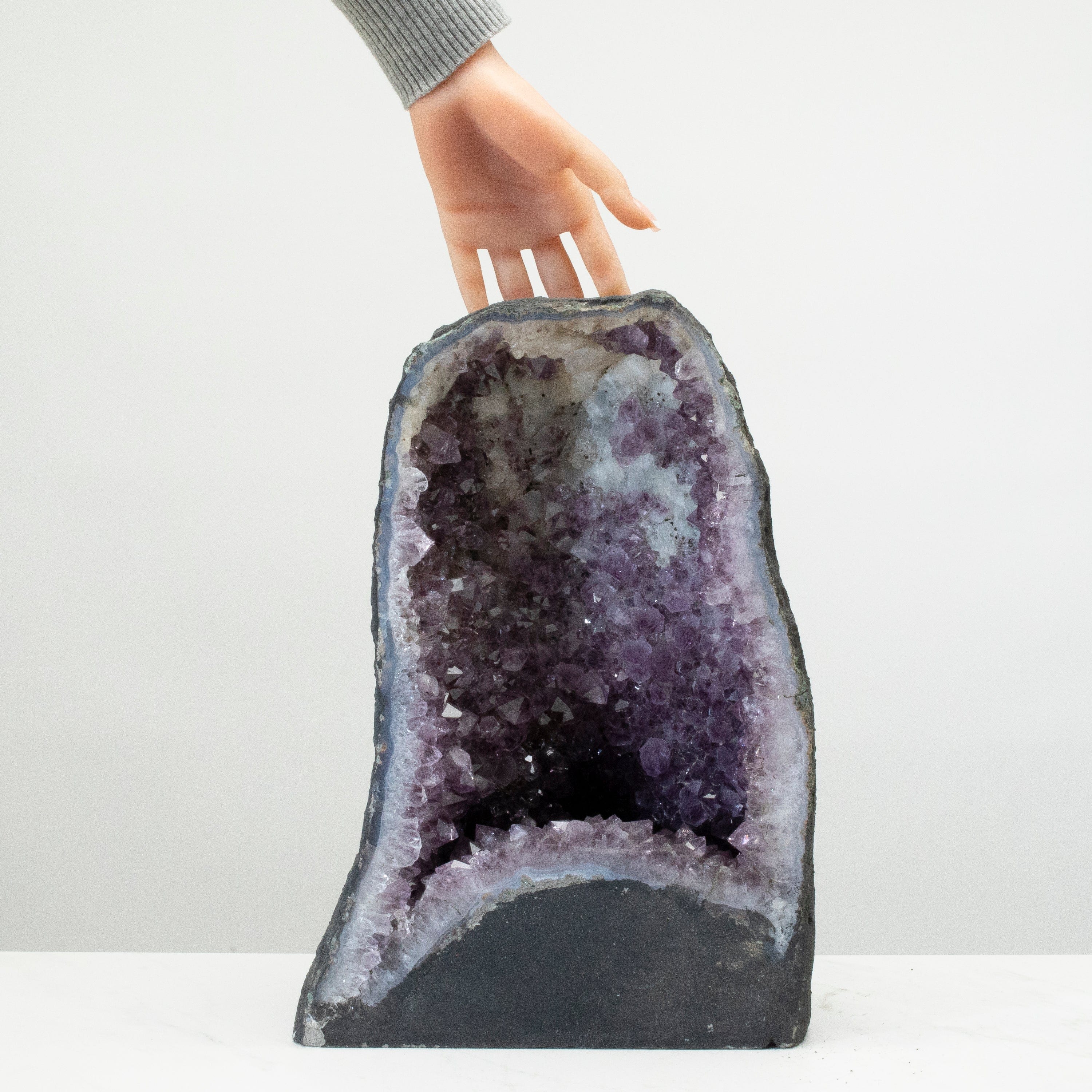 Kalifano Amethyst Amethyst Geode Cathedral from Brazil - 14" / 32.3 lbs BAG4400.007