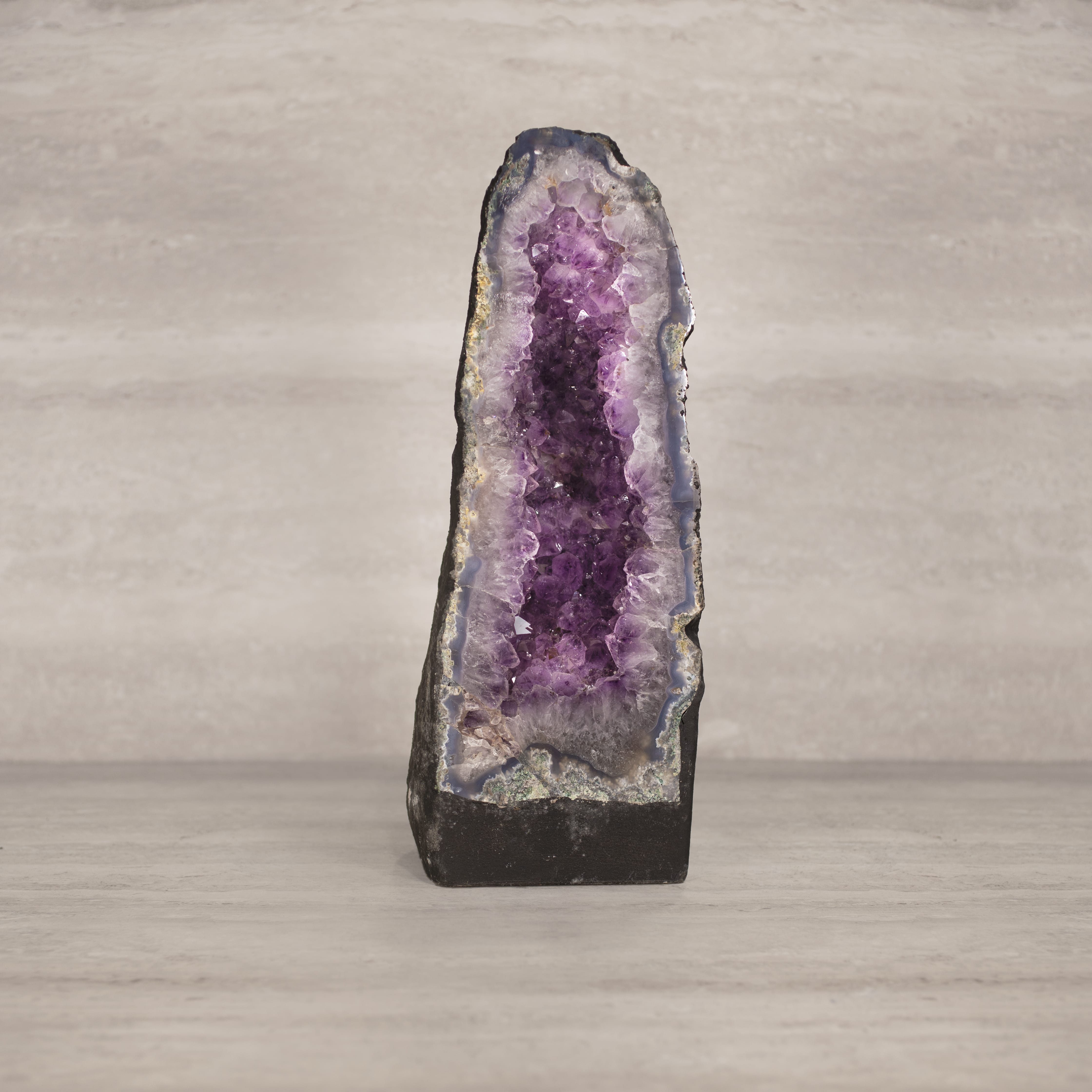 Kalifano Amethyst Amethyst Geode Cathedral from Brazil - 16.25" / 24 lbs BAG3200.017