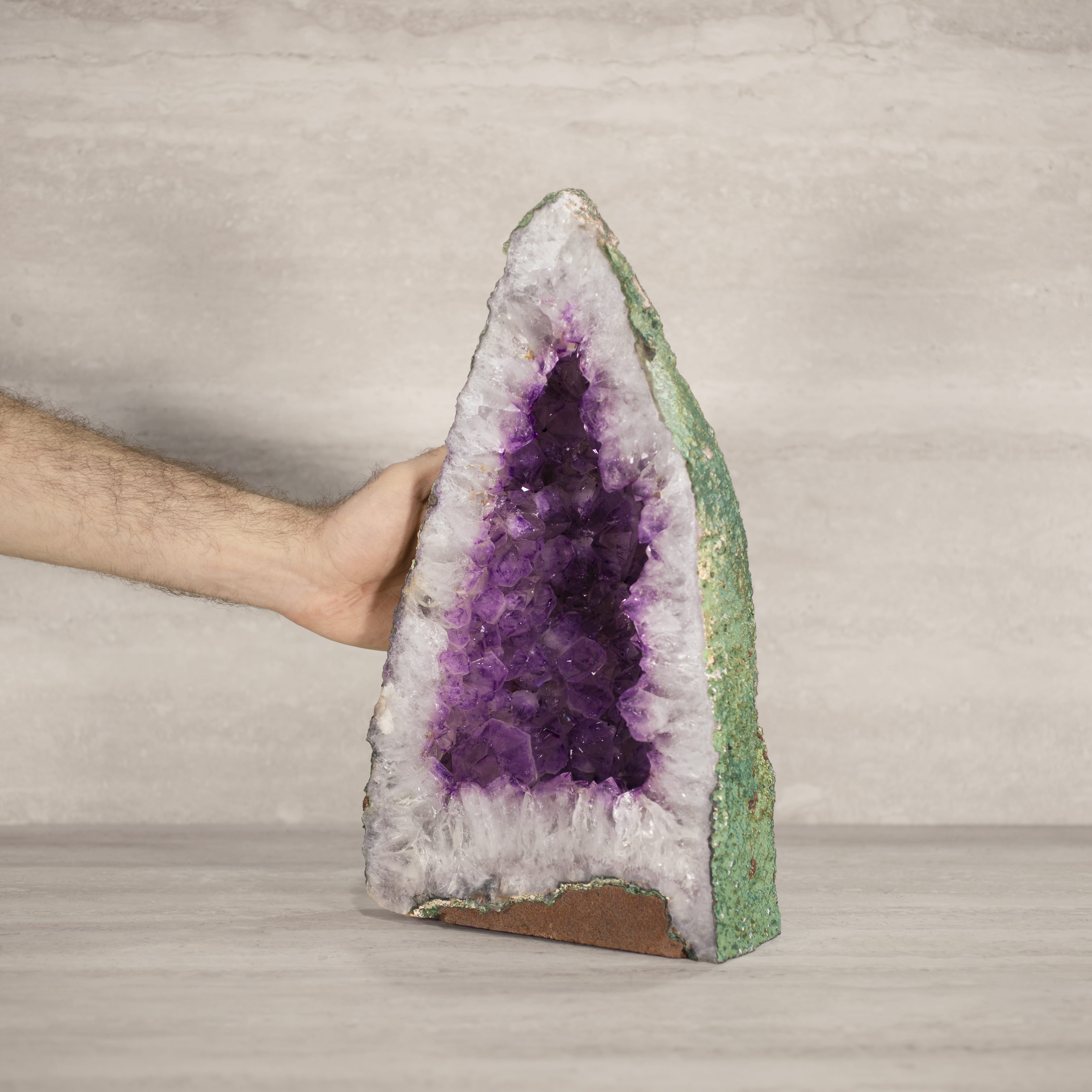 Kalifano Amethyst Amethyst Geode Cathedral from Brazil - 16.5" / 28 lbs BAG4200.005