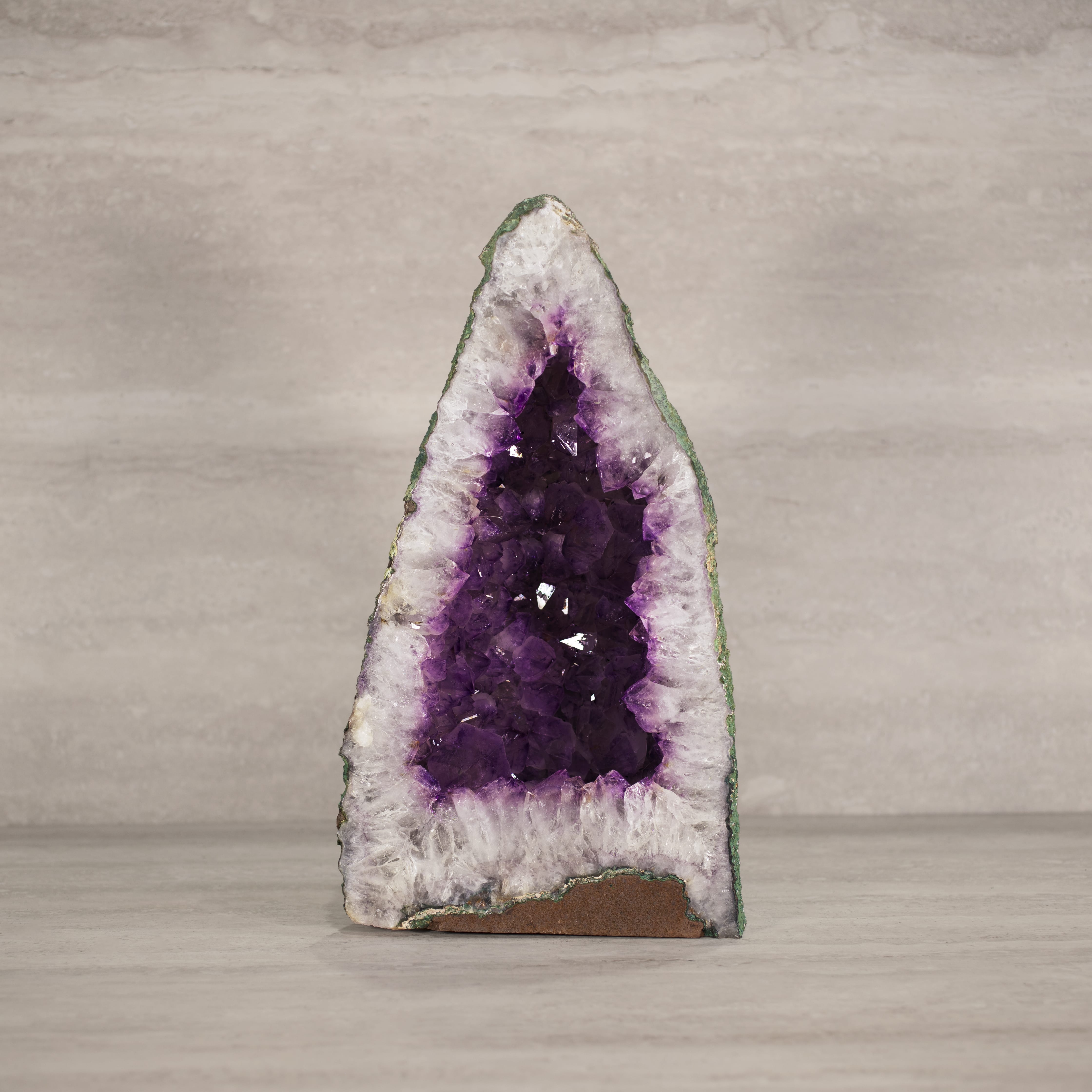 Kalifano Amethyst Amethyst Geode Cathedral from Brazil - 16.5" / 28 lbs BAG4200.005