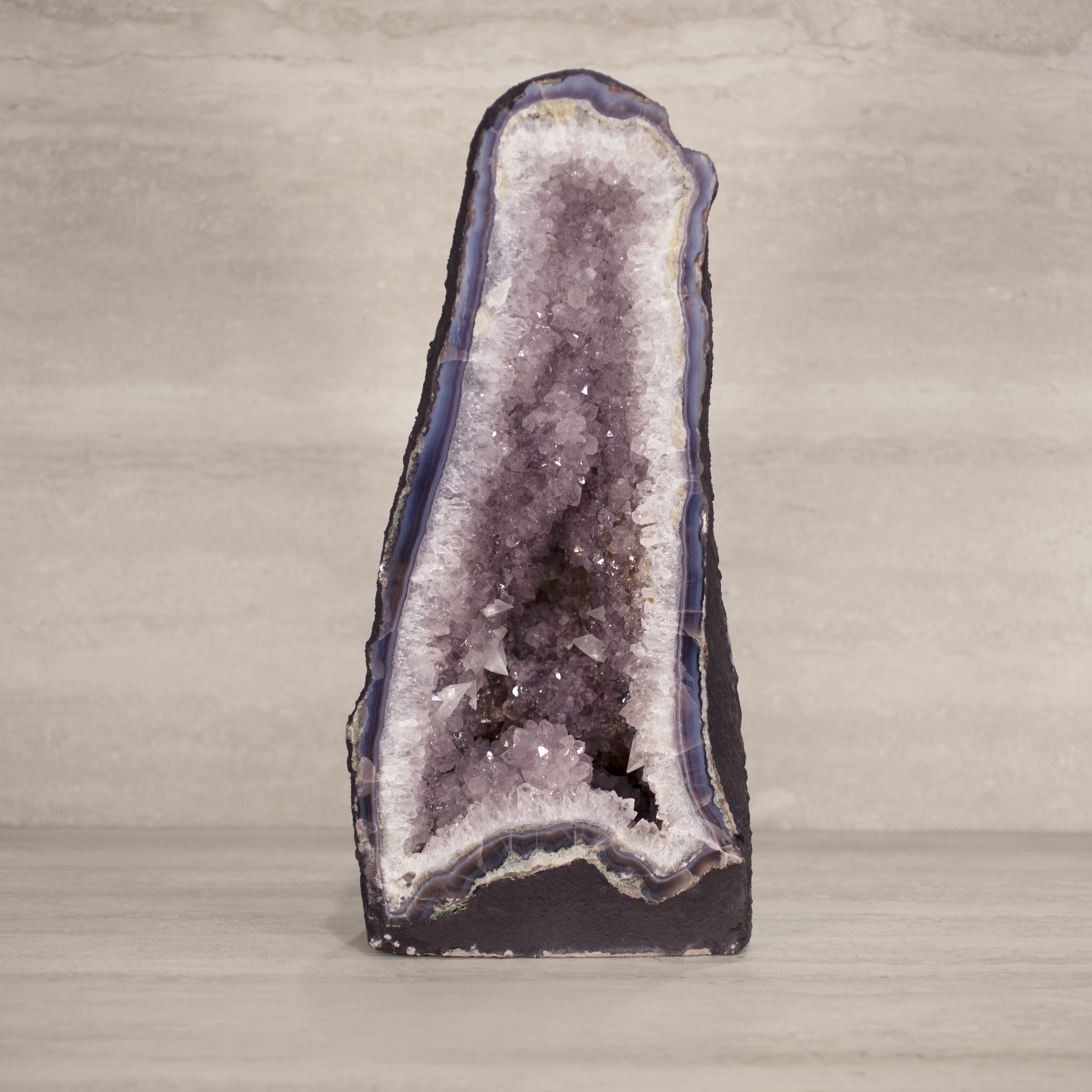 Kalifano Amethyst Amethyst Geode Cathedral from Brazil - 19" / 41 lbs BAG3200.016
