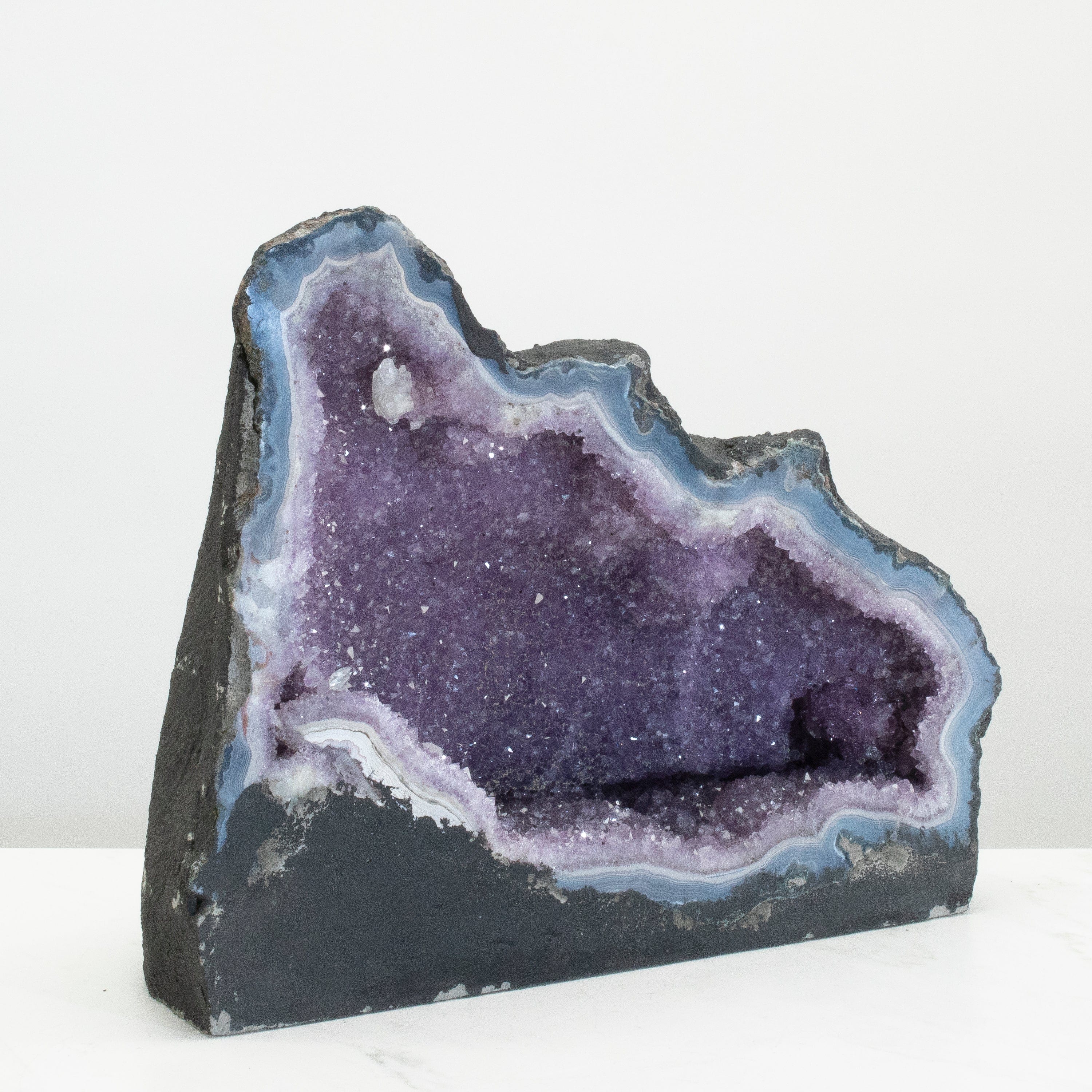 Kalifano Amethyst Amethyst Geode Cathedral from Brazil - 9" / 22.2 lbs BAG2800.013