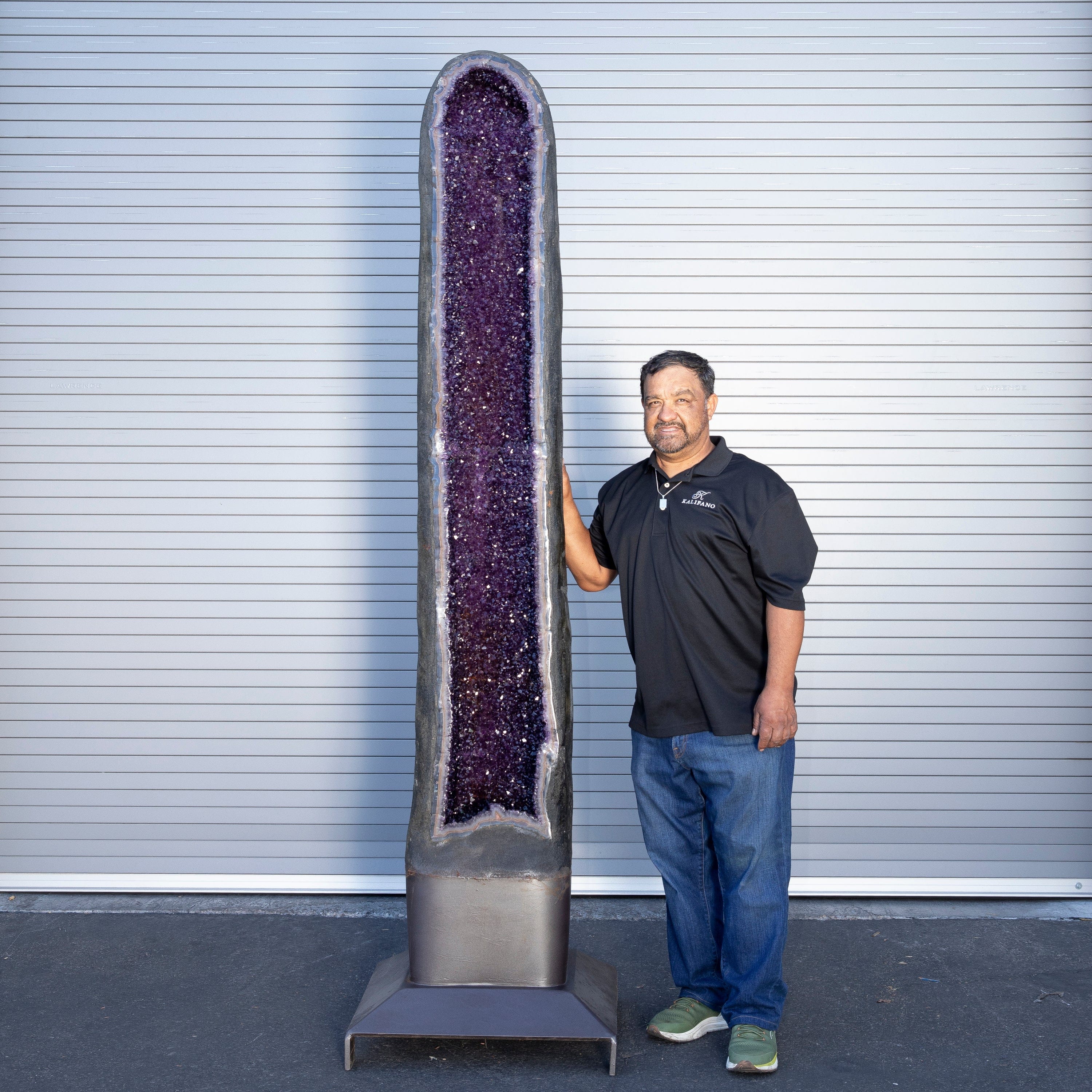 Kalifano Amethyst Amethyst Geode Cathedral from Uruguay - 95" / 998 lbs UAG270000.001