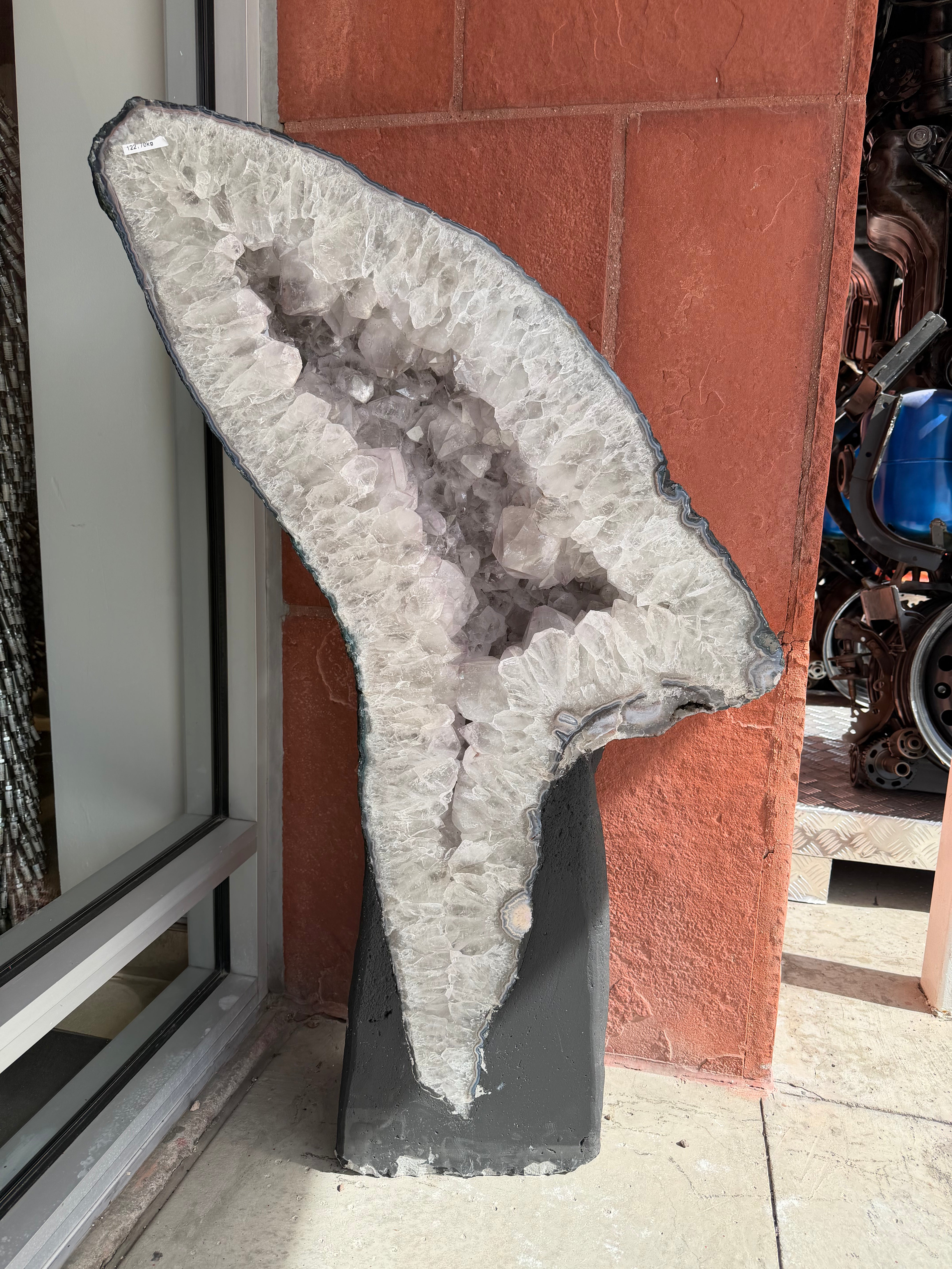 Kalifano Amethyst Amethyst Geode from Brazil - 44" / 268 lbs BAG18000.011