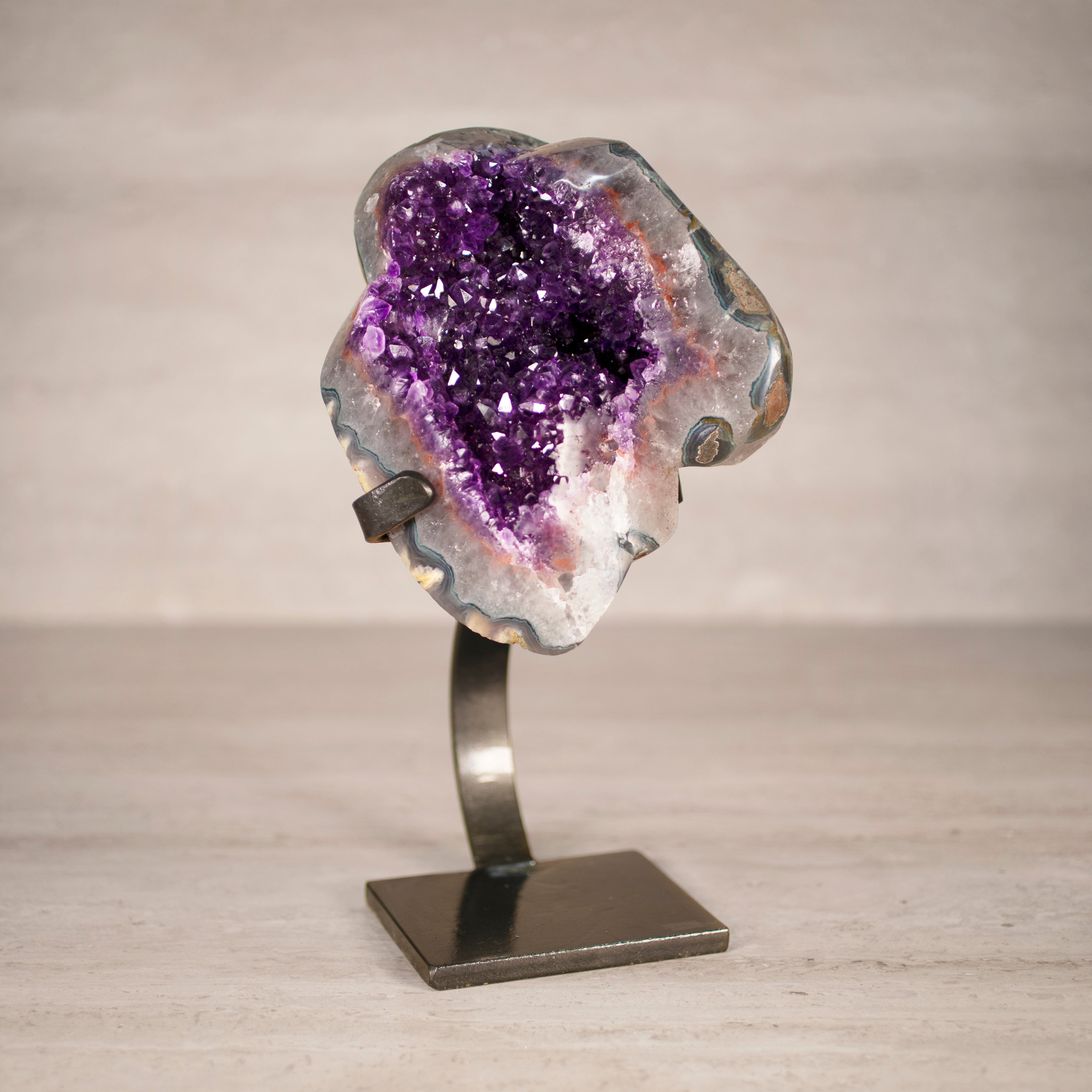 Kalifano Amethyst Amethyst Geode on Custom Stand from Uruguay - 11.5 in / 10.5 lbs UAG4800.022