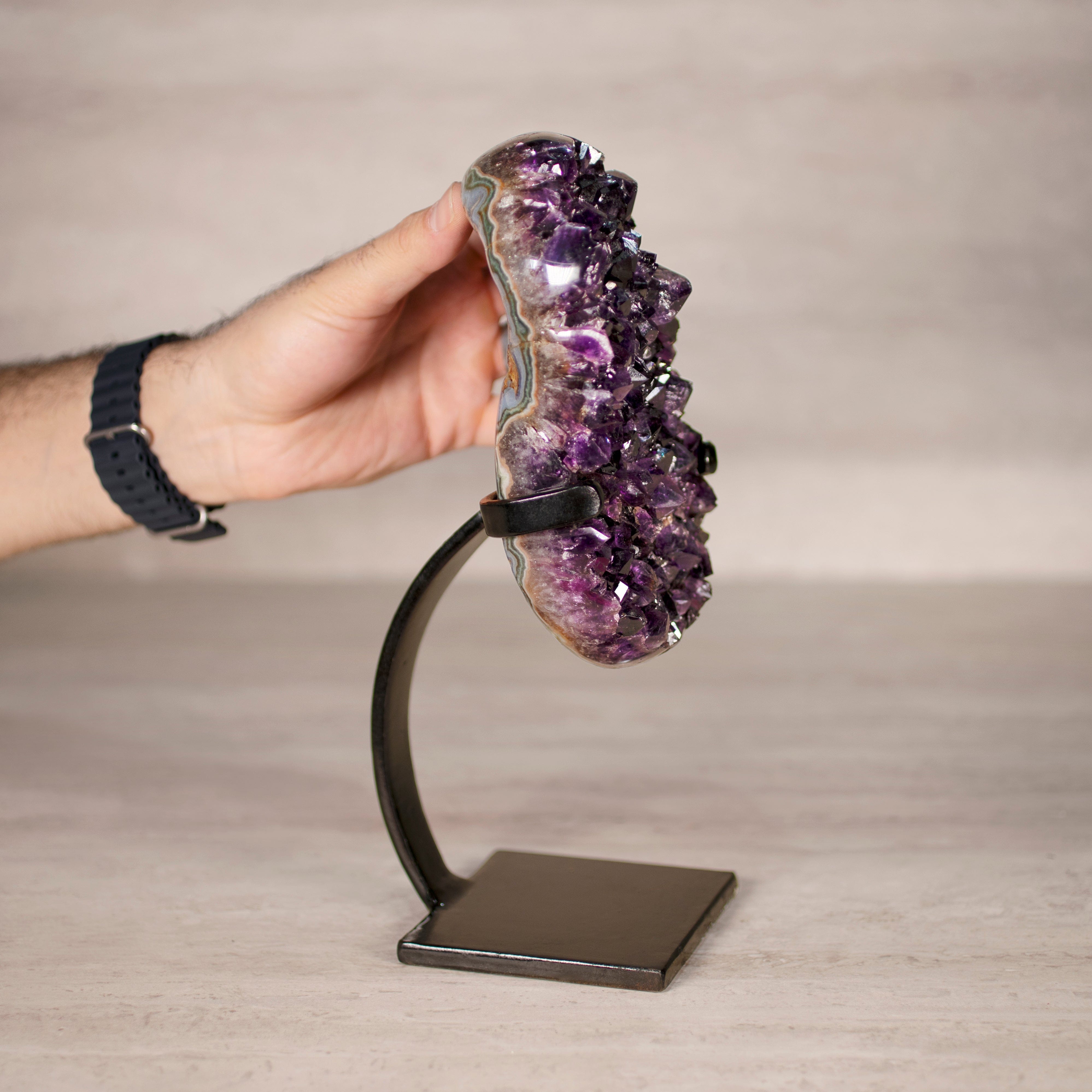Kalifano Amethyst Amethyst Geode on Custom Stand from Uruguay - 11 in / 5 lbs UAG2400.044