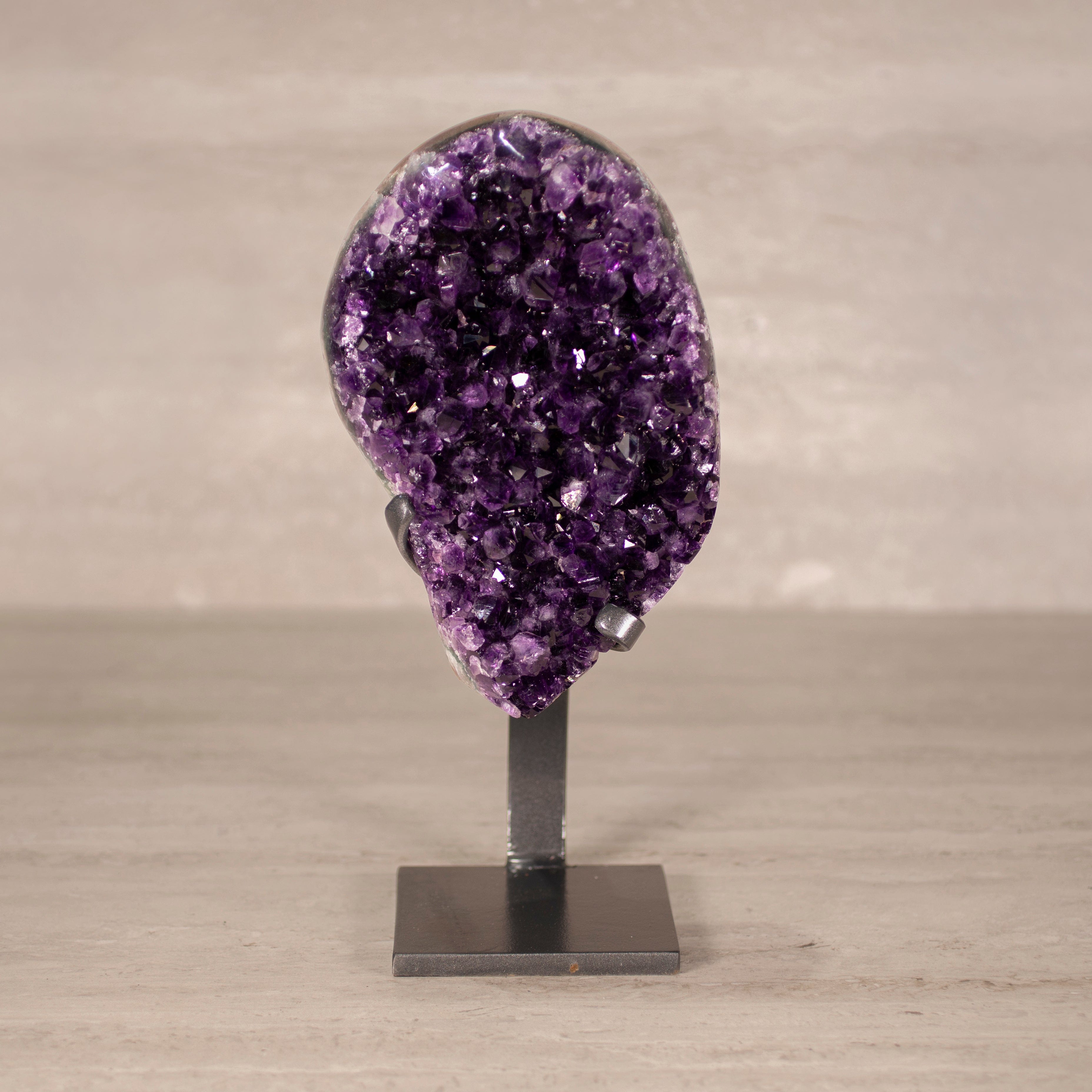 Kalifano Amethyst Amethyst Geode on Custom Stand from Uruguay - 13 in / 8.5 lbs UAG2000.019
