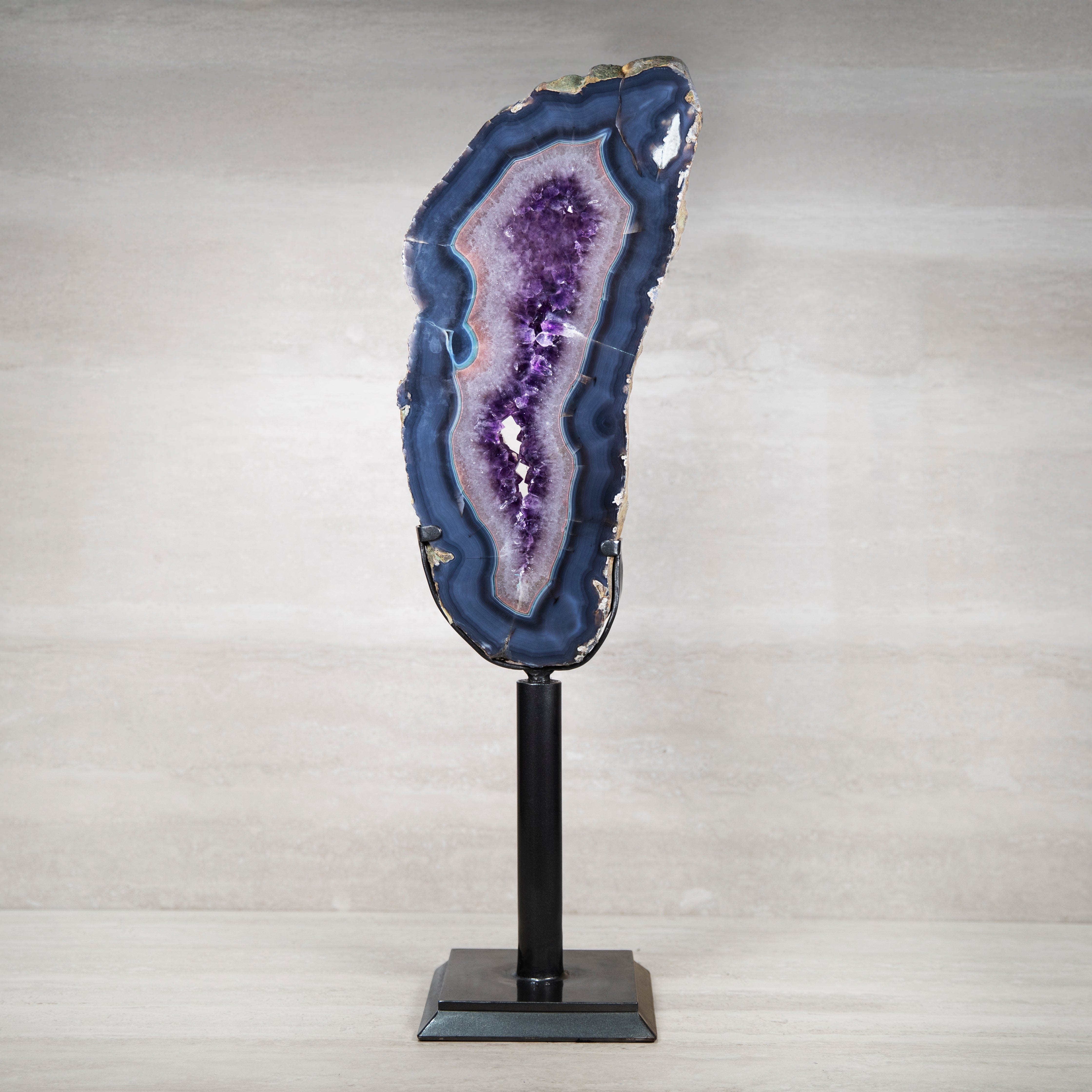 Kalifano Amethyst Amethyst Geode on Custom Stand from Uruguay - 32 in / 22 lbs UAG20000.009