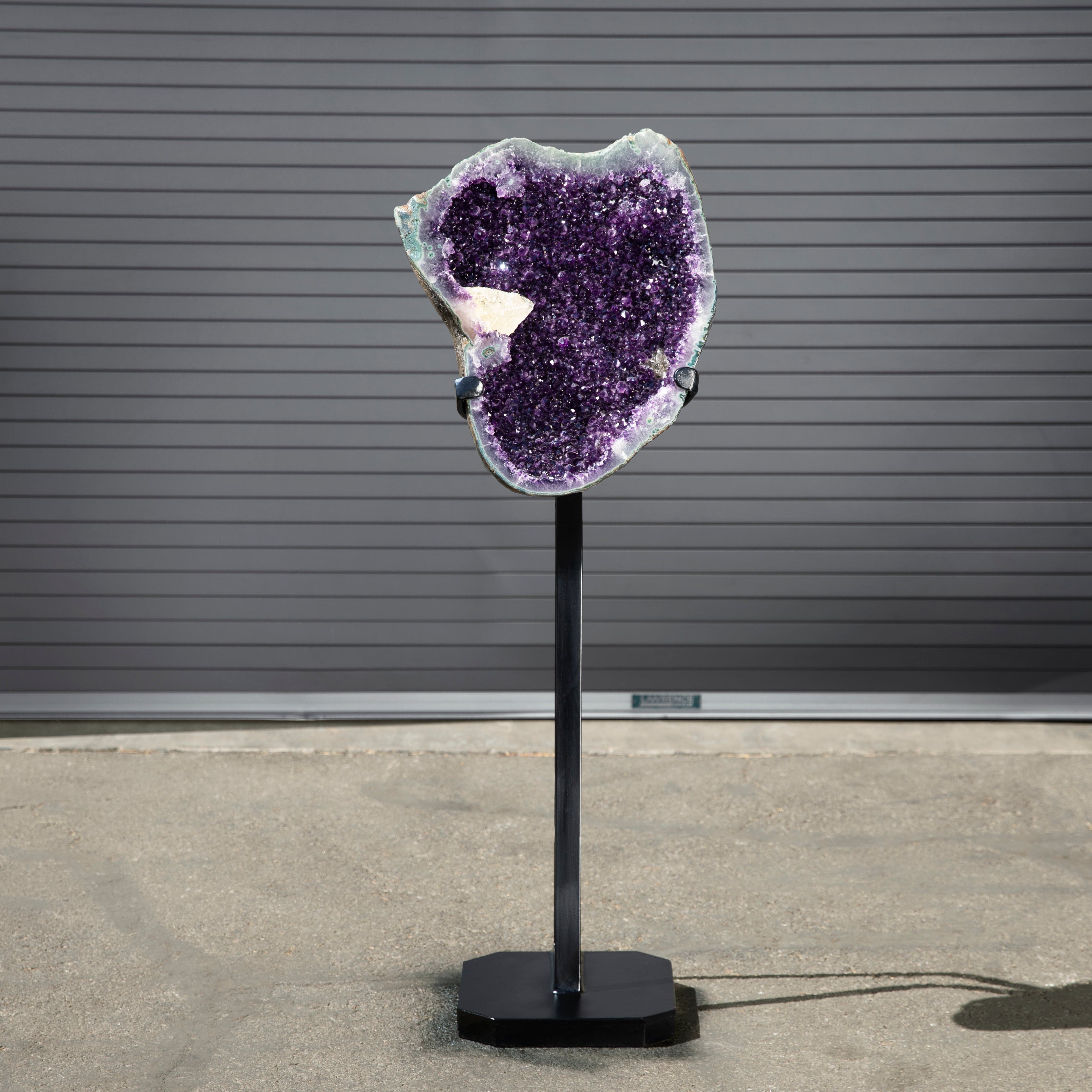 Kalifano Amethyst Amethyst Geode on Custom Stand from Uruguay - 52 in / 110 lbs UAG36000.007