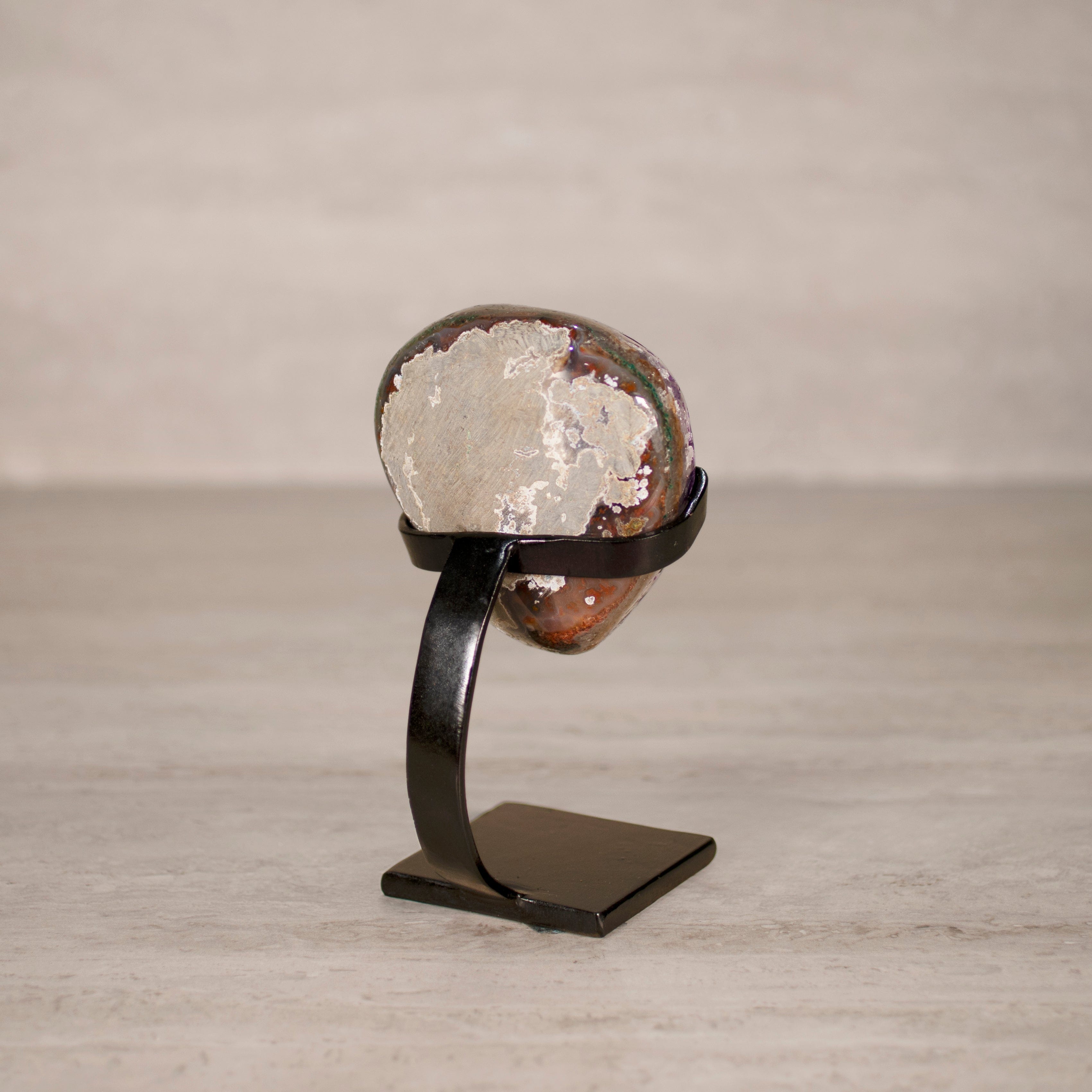 Kalifano Amethyst Amethyst Geode on Custom Stand from Uruguay - 6.5 in / 3 lbs UAG1400.035