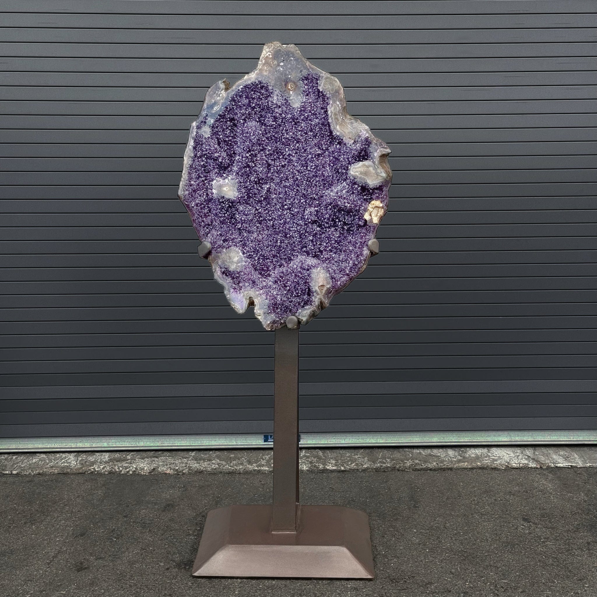 Kalifano Amethyst Amethyst Geode on Custom Stand from Uruguay - 65 in / 406 lbs UAG184000.001