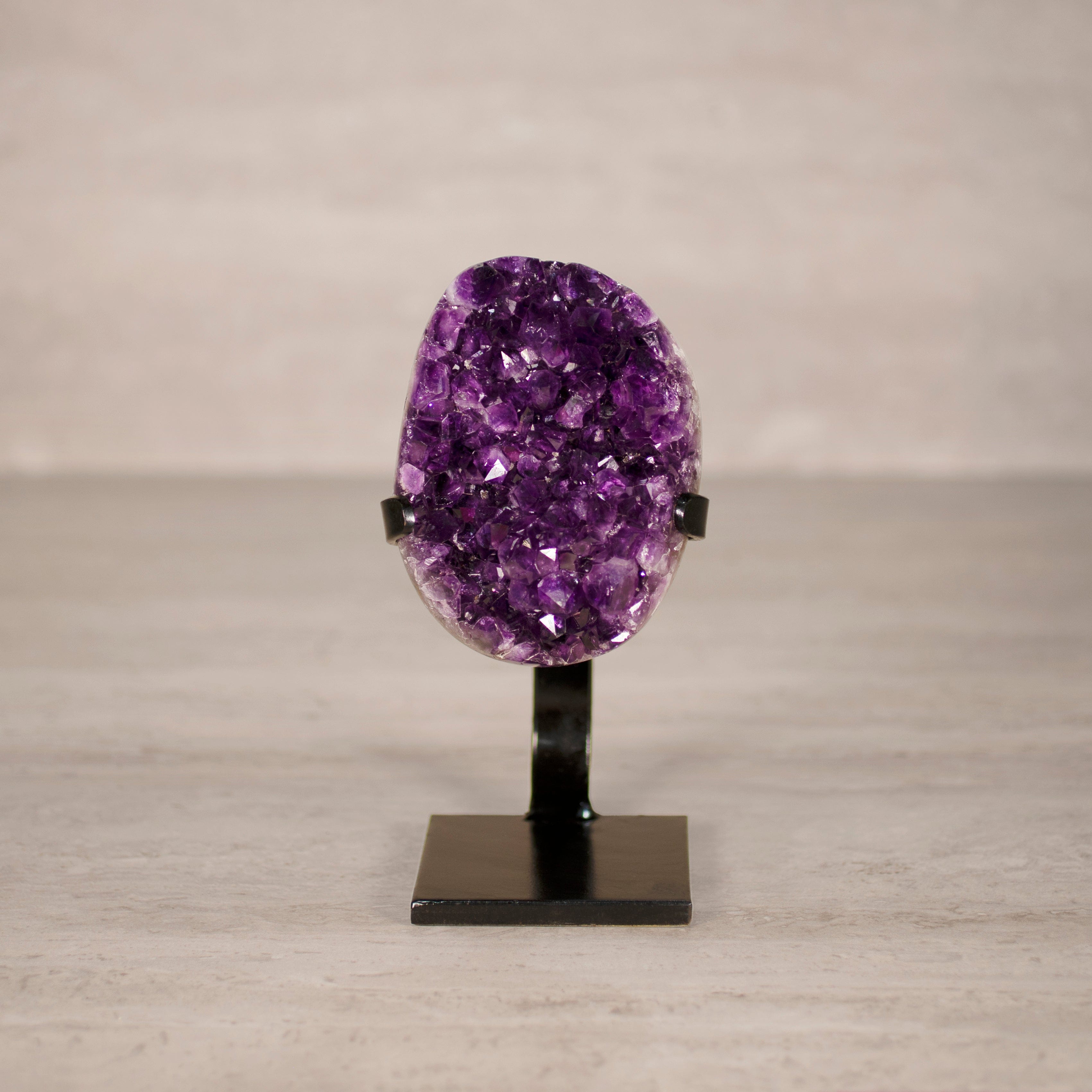Kalifano Amethyst Amethyst Geode on Custom Stand from Uruguay - 7.5 in / 3 lbs UAG1400.033