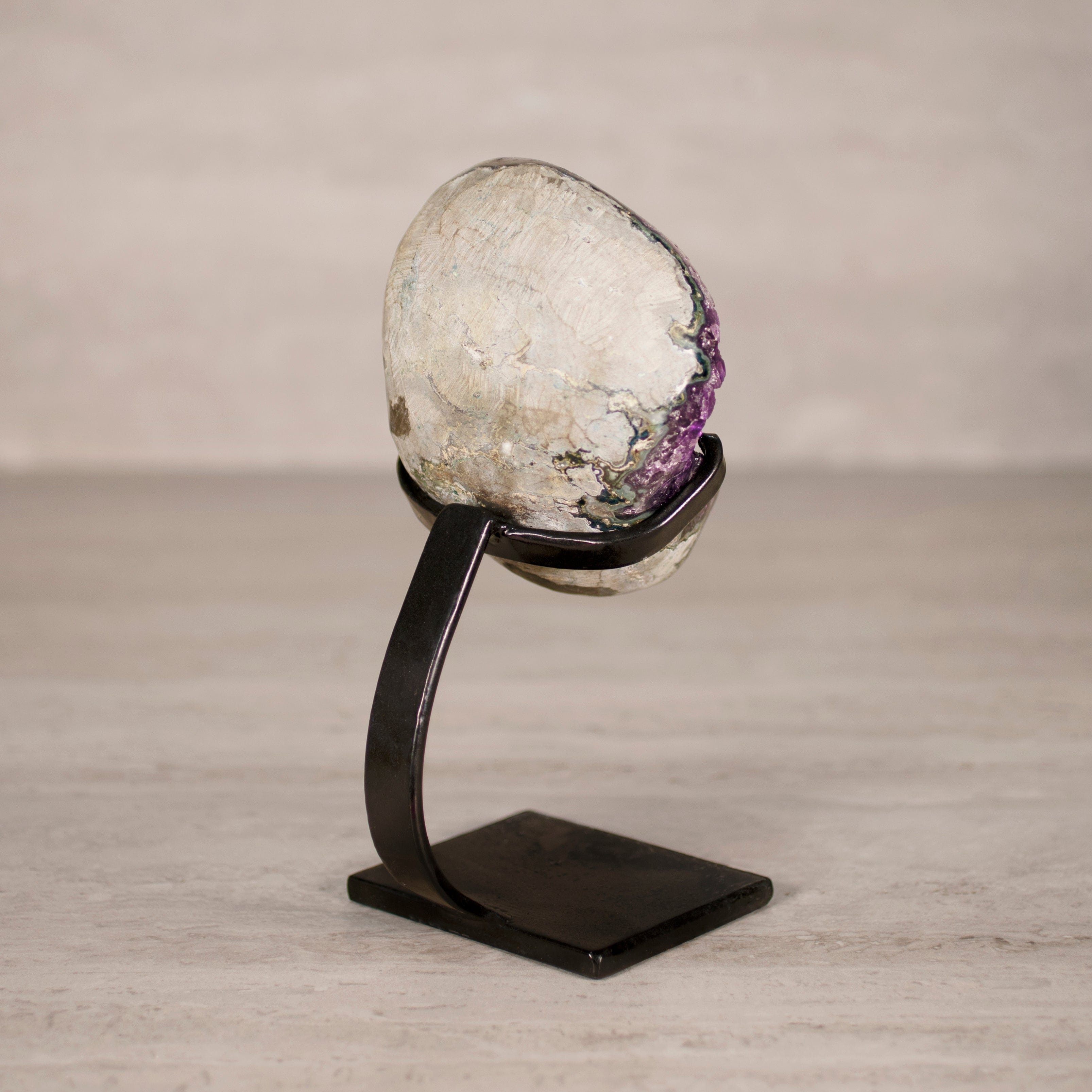 Kalifano Amethyst Amethyst Geode on Custom Stand from Uruguay - 8 in / 3.5 lbs UAG1600.026