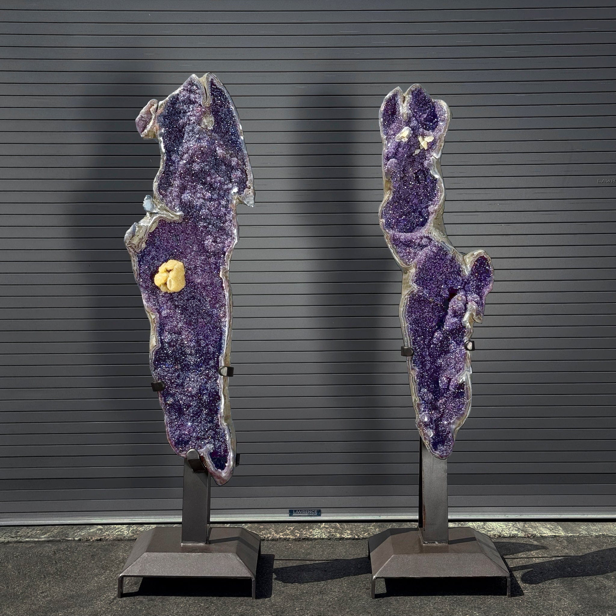 Kalifano Amethyst Amethyst Geode on Custom Stand from Uruguay - 80 in / 441 lbs UAG160000.001