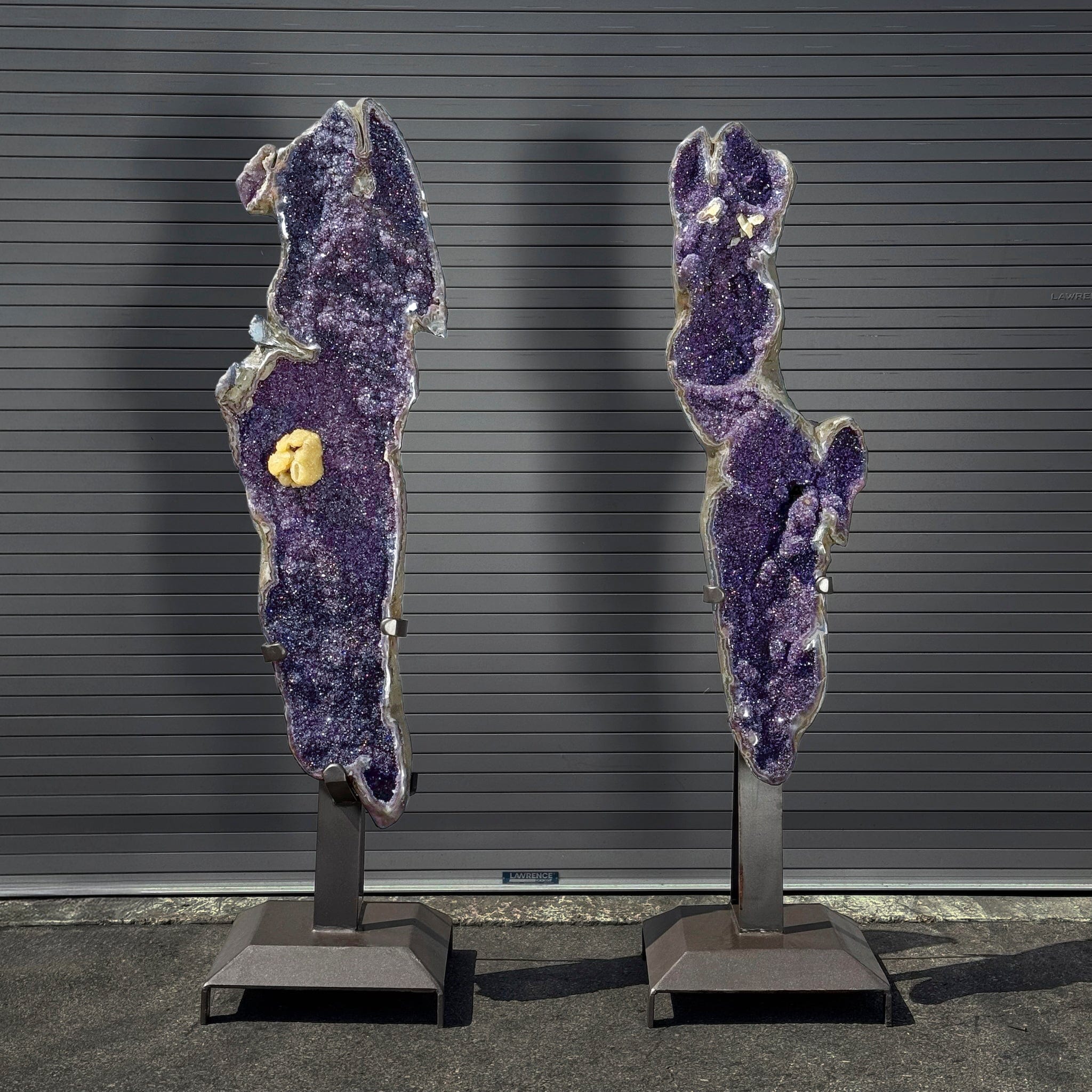Kalifano Amethyst Amethyst Geode on Custom Stand from Uruguay - 80 in / 441 lbs UAG160000.001