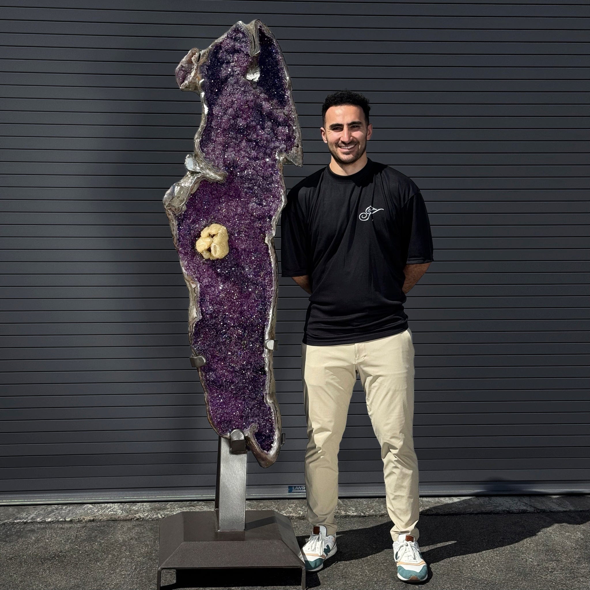 Kalifano Amethyst Amethyst Geode on Custom Stand from Uruguay - 81 in / 507 lbs UAG176000.001