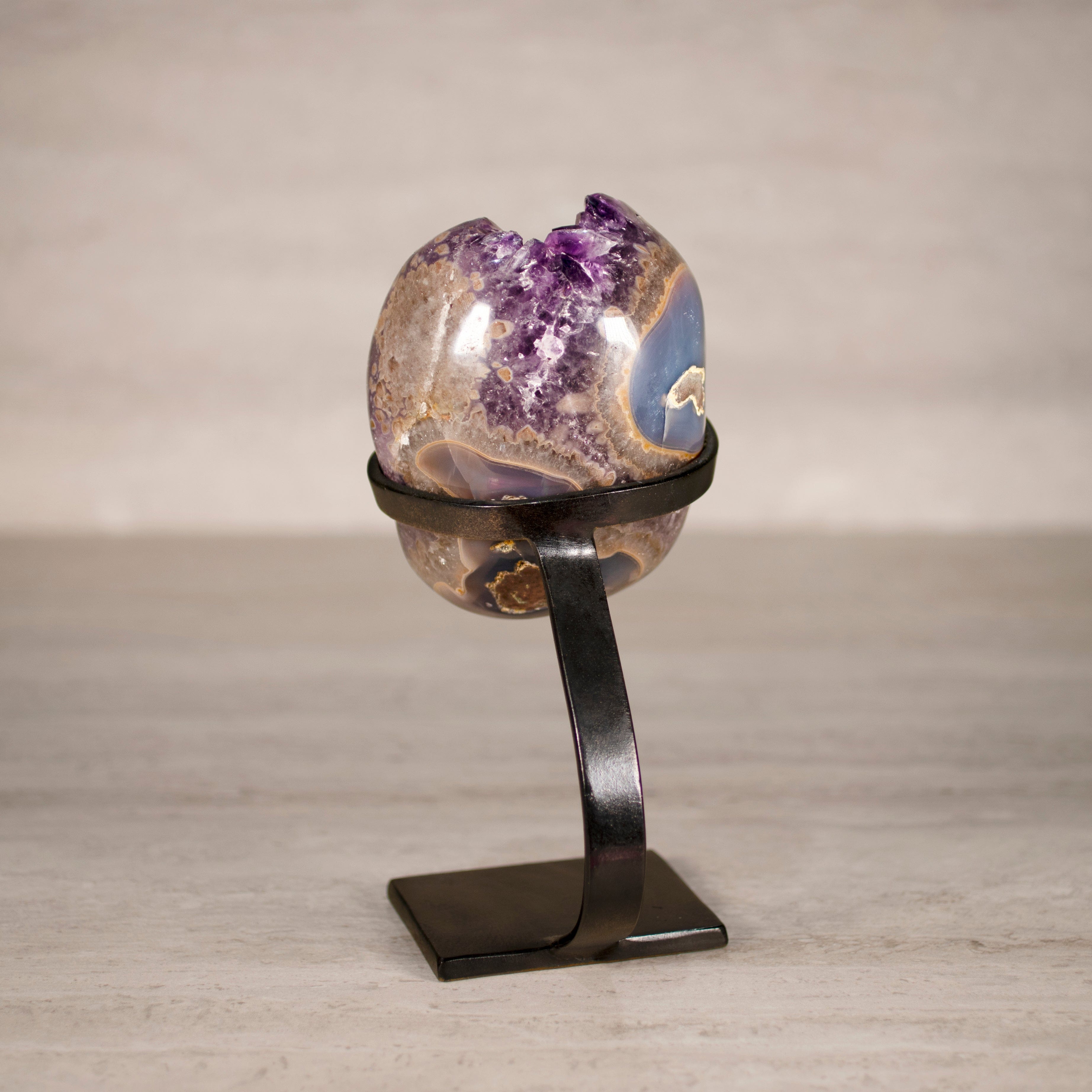 Kalifano Amethyst Amethyst Geode on Custom Stand from Uruguay - 9 in / 4.5 lbs UAG2000.024