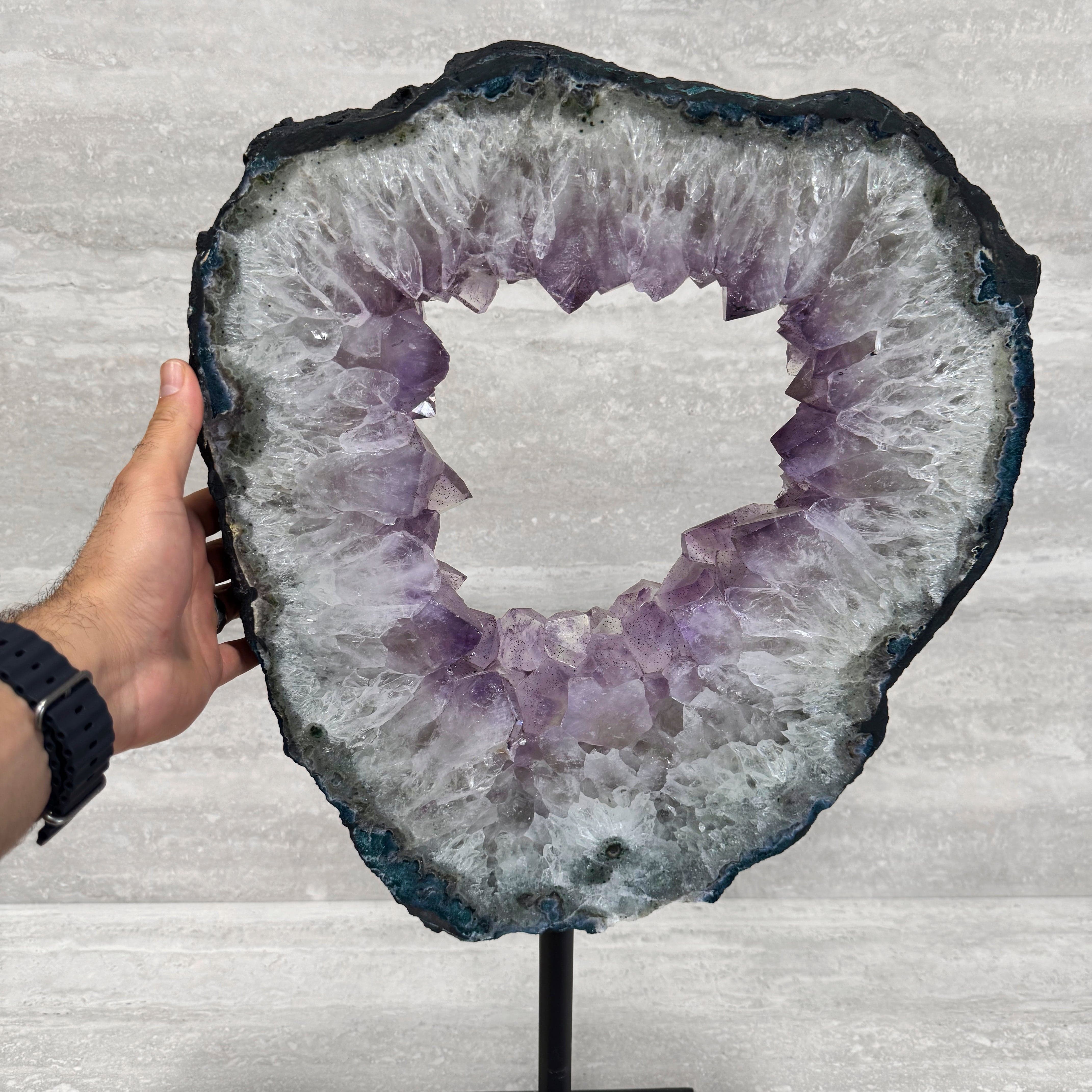 Kalifano Amethyst Amethyst Geode Slice Ring from Brazil on Custom Stand- 26" / 24 lbs BAGR4800.001