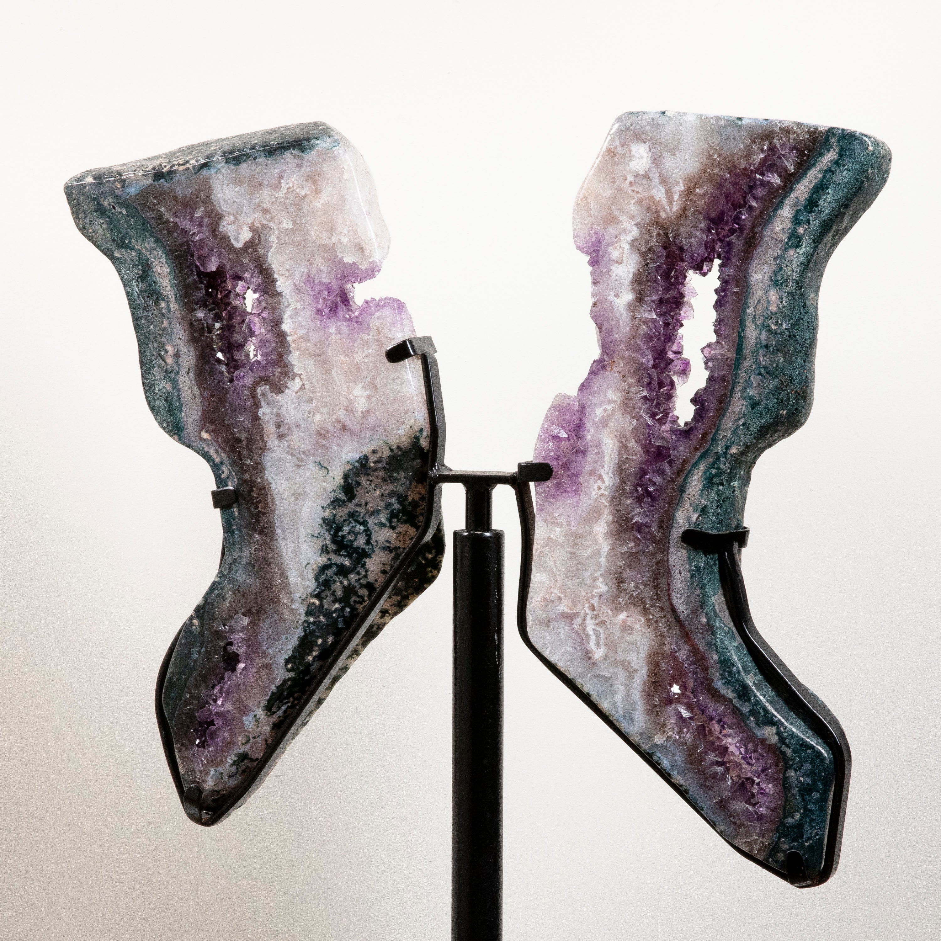 Kalifano Amethyst Amethyst Geode Wings from Brazil on Custom Stand- 38" / 44 lbs BAG8000.008