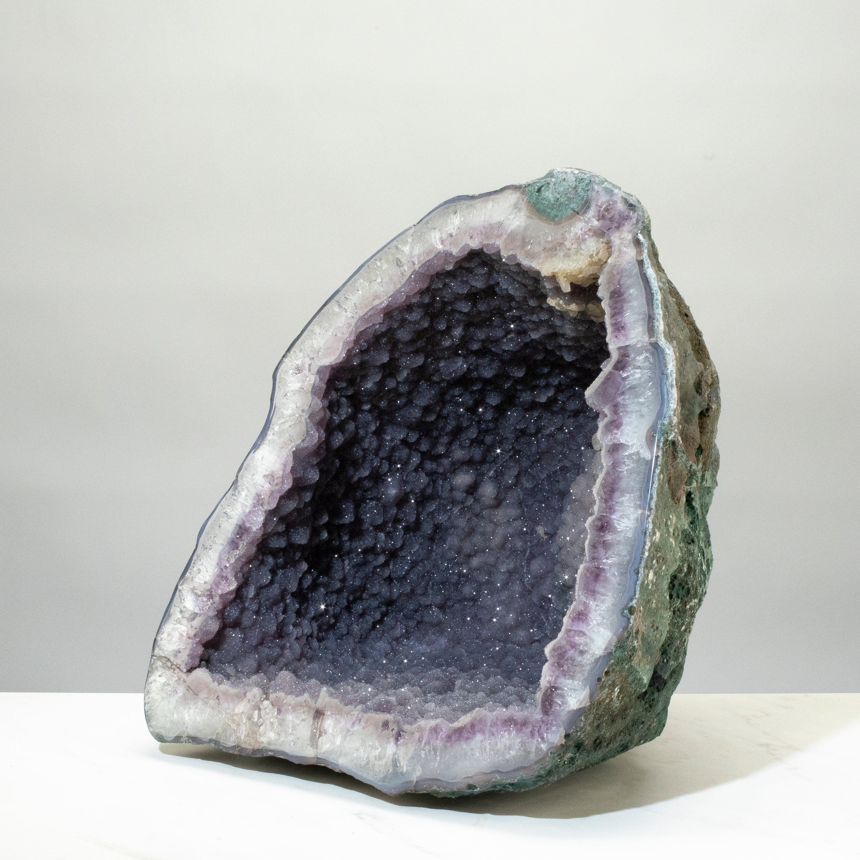 Kalifano Amethyst Amethyst Geode (with Micro Crystals) - 14" / 51lbs BAG6400.005