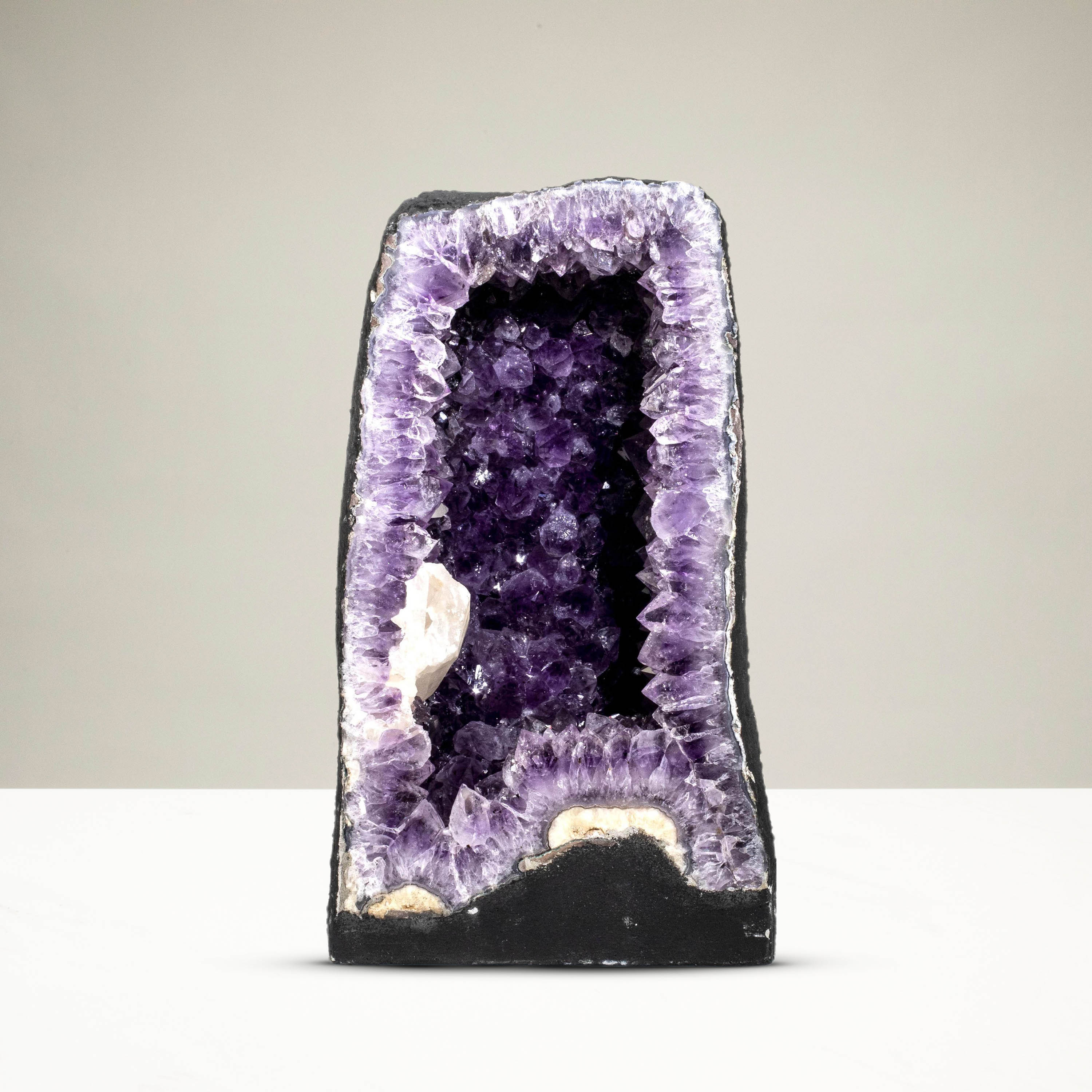 Kalifano Amethyst Natural Brazilian Amethyst Crystal Geode Cathedral - 15 in / 62 lbs BAG6600.002