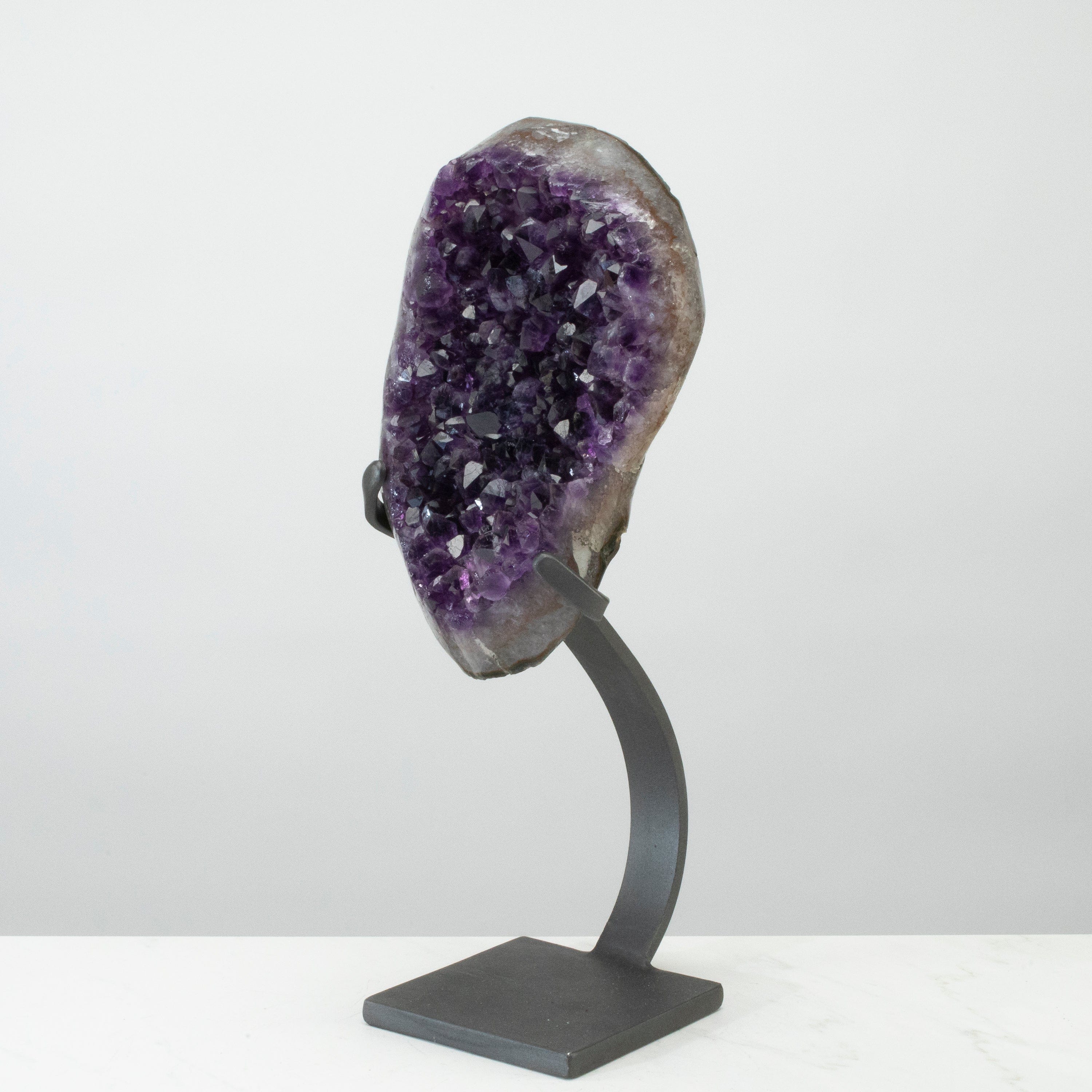 Kalifano Amethyst Uruguayan Amethyst Geode on Custom Stand - 14" / 11 lbs - (Best Quality) UAG4000-A